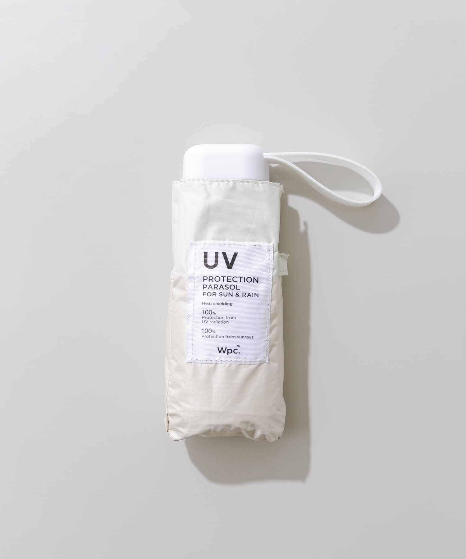 遮光率・UVカット率100％ / UPF50＋ / 晴雨兼用