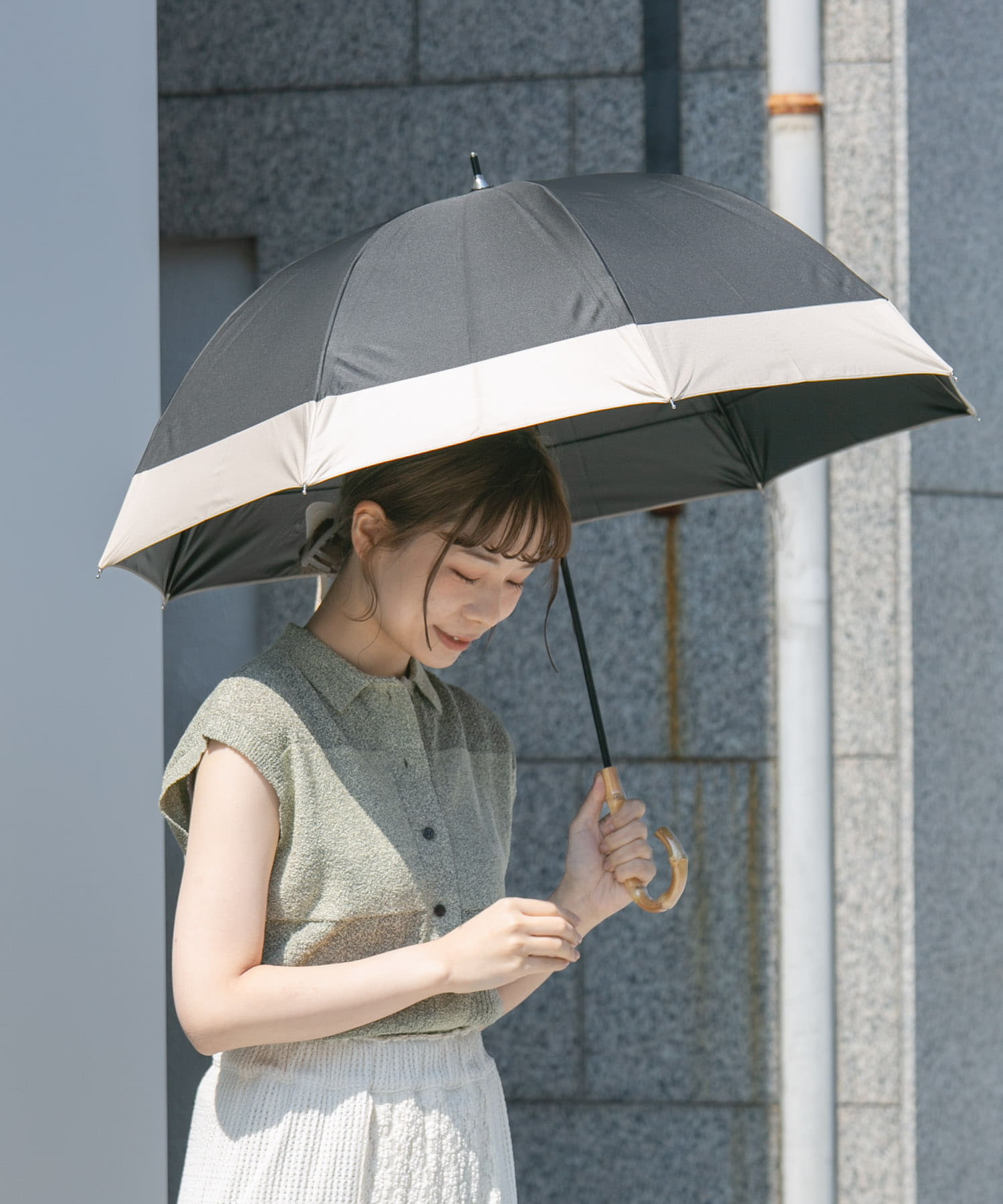 because　晴雨兼用バンブーハンドルバイカラー BLK FREE