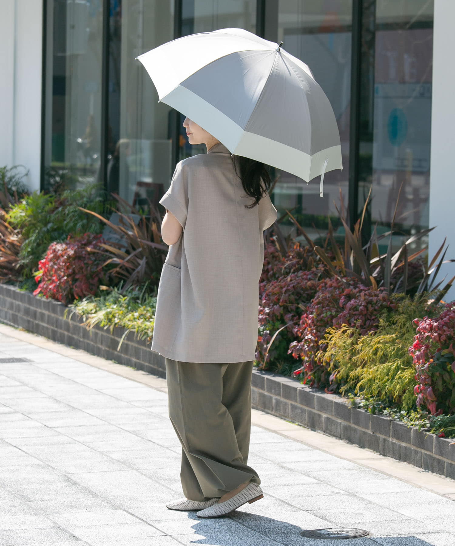 because　晴雨兼用バンブーハンドルバイカラー GRY FREE