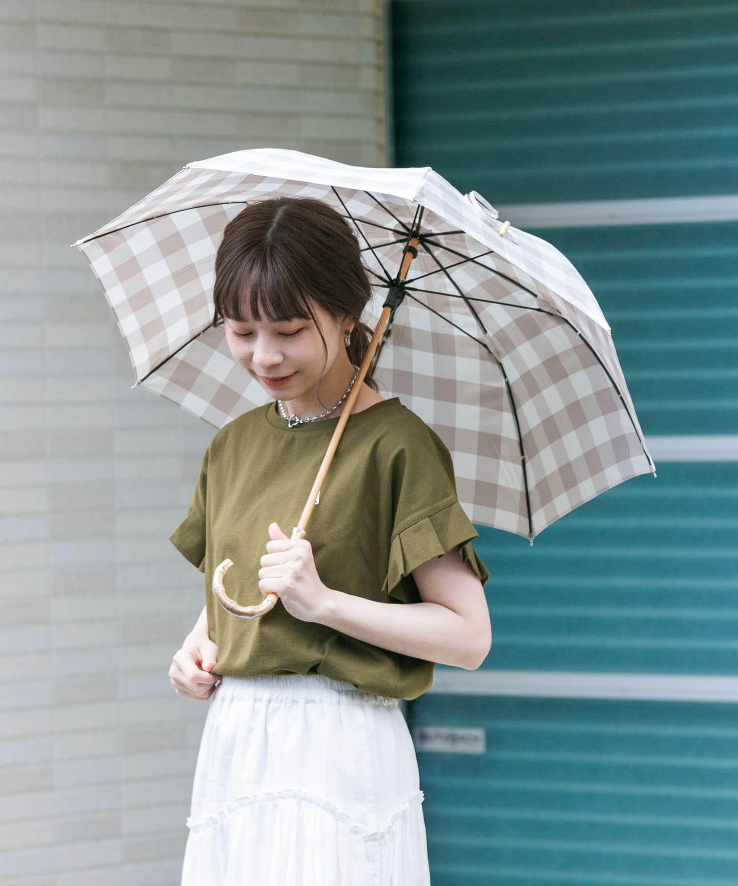 because　ギンガムチェックバンブー長傘