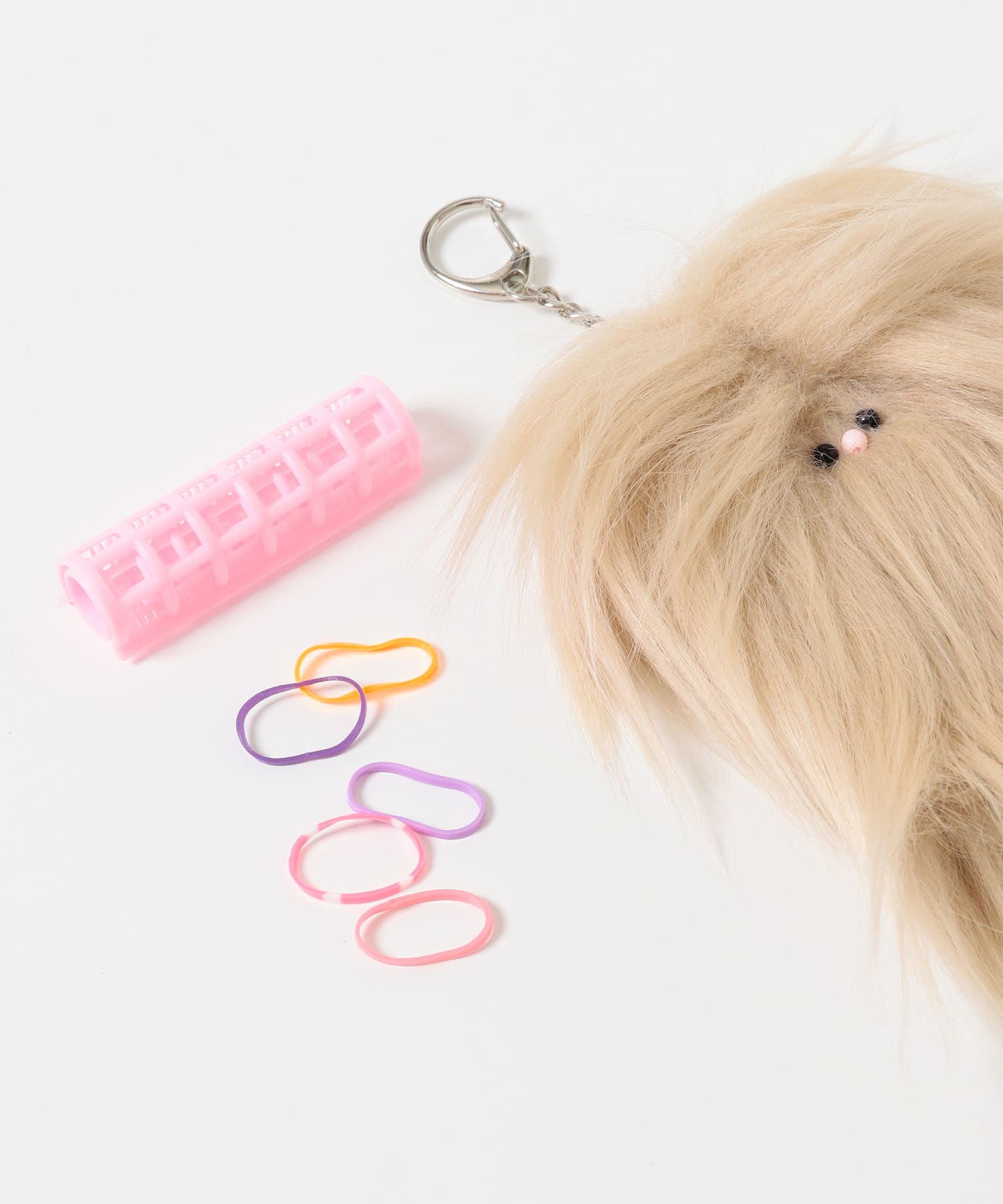 ※付属のヘアゴムのカラーの組み合わせはランダムです。ご指定いただくことはできませ