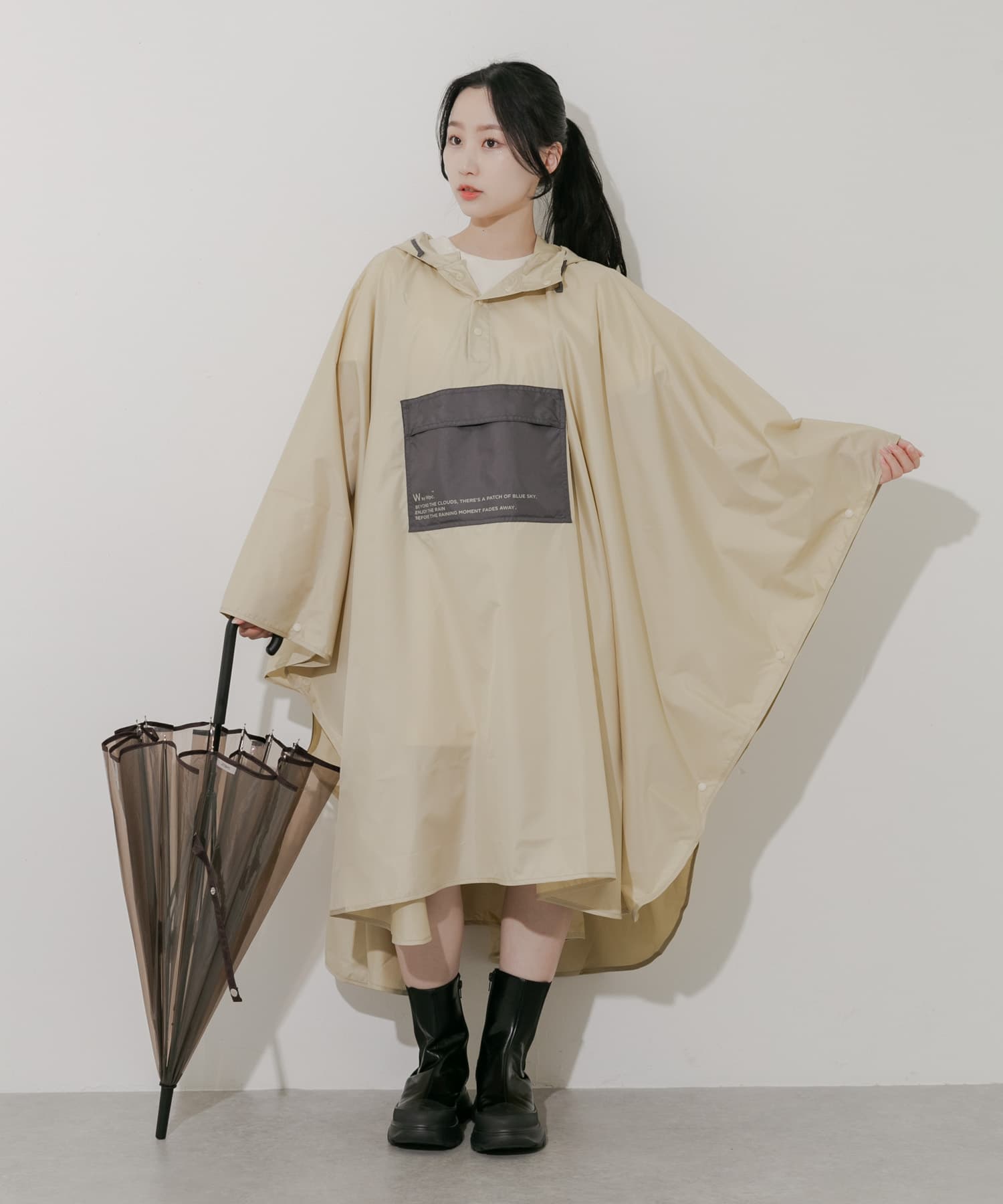 Wpc.　ユニセックス バイカラーパッカブルポンチョ