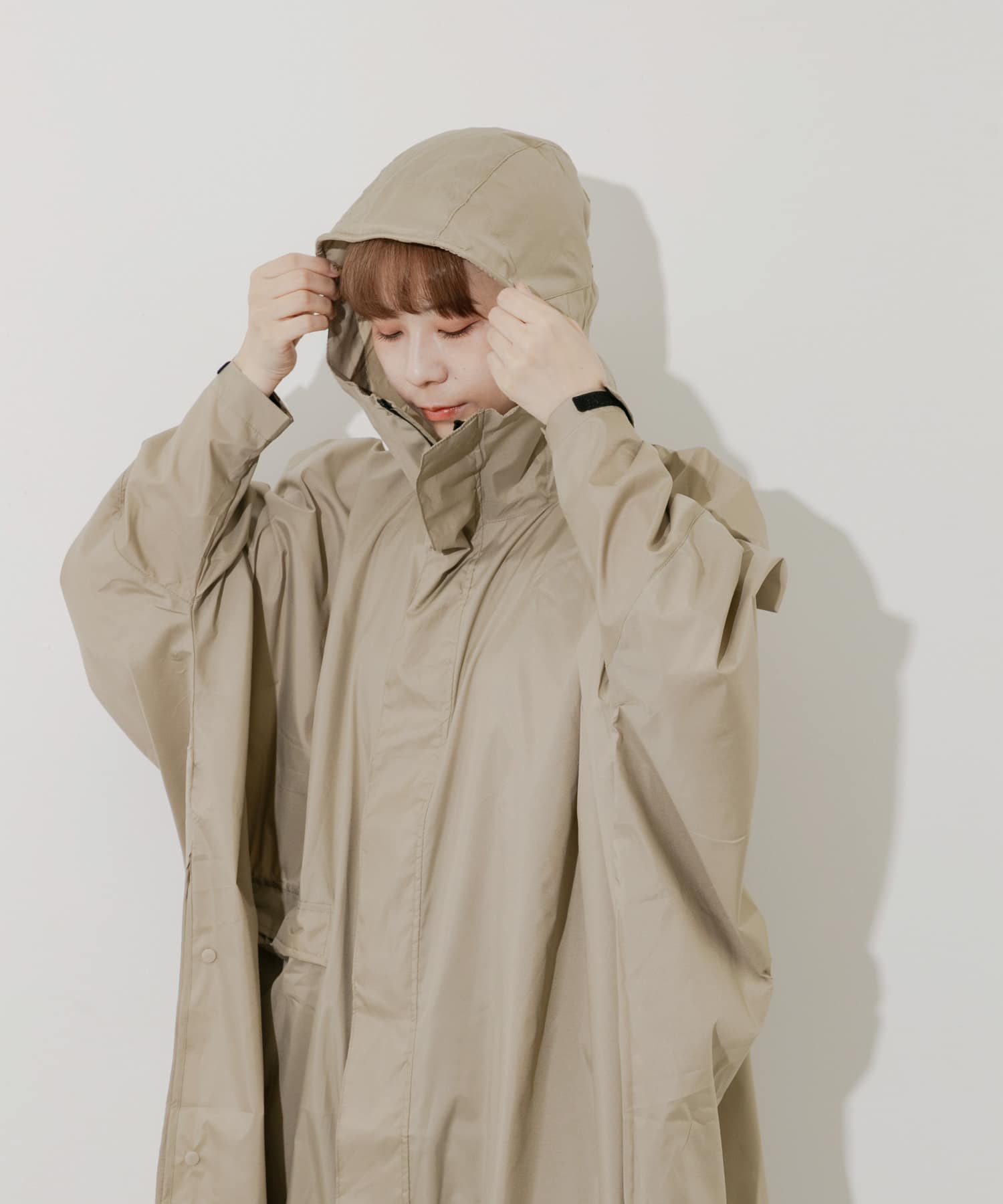 w.p.c　ユニセックス ウォーターリペレントポンチョ BEG one