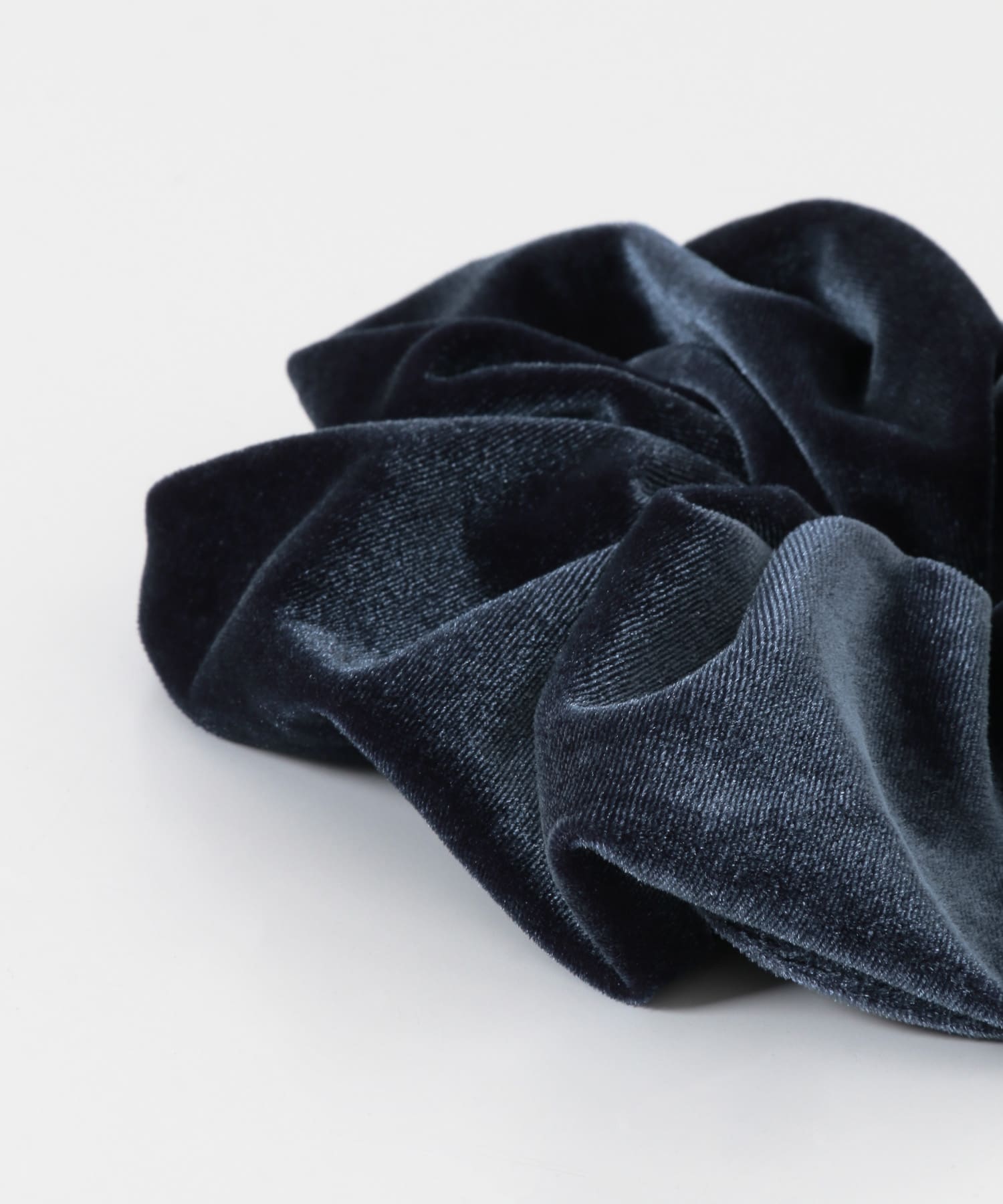 ベロアボリュームシュシュ BLU -