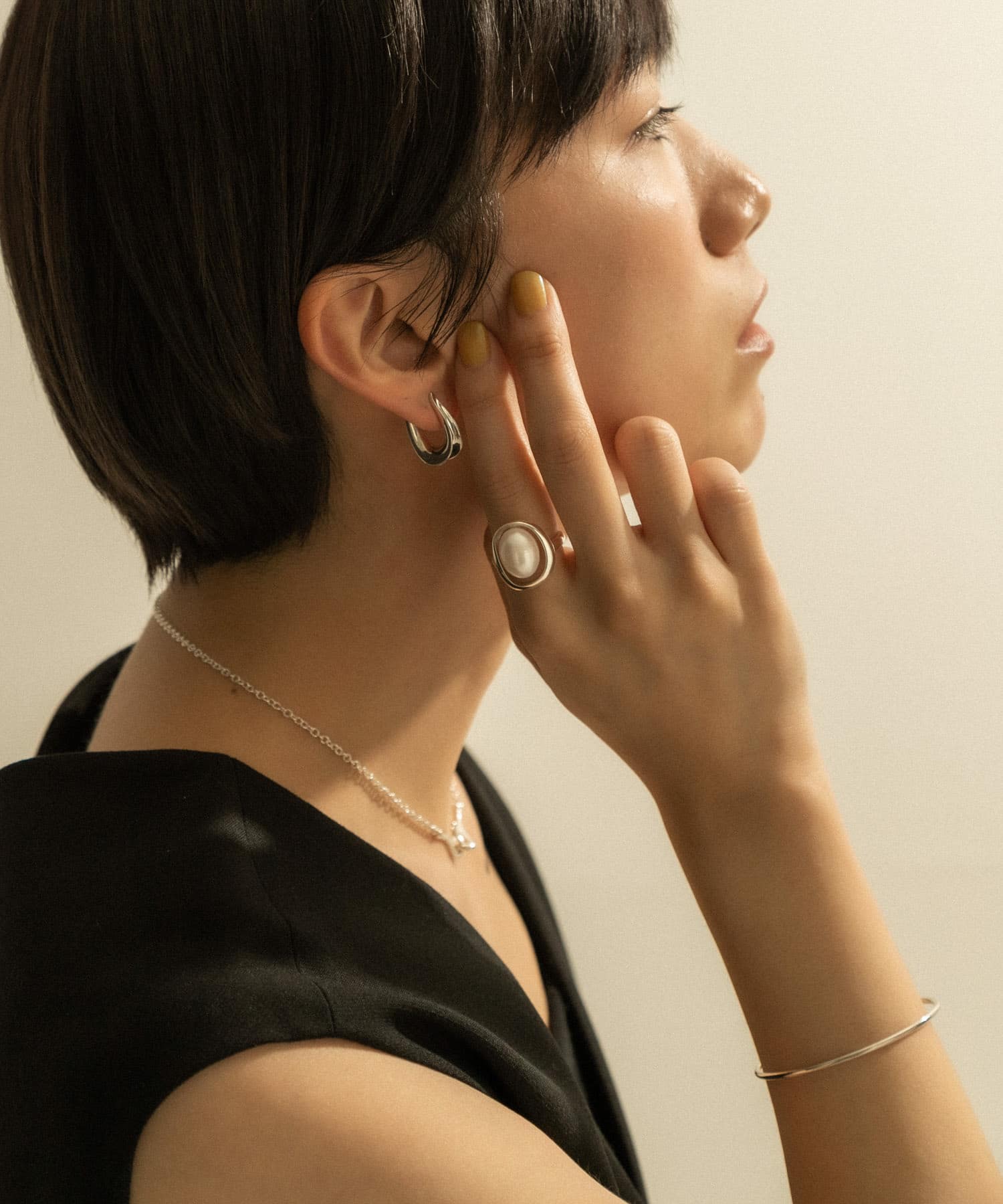 SMELLY so’　pearl round ring SLV -