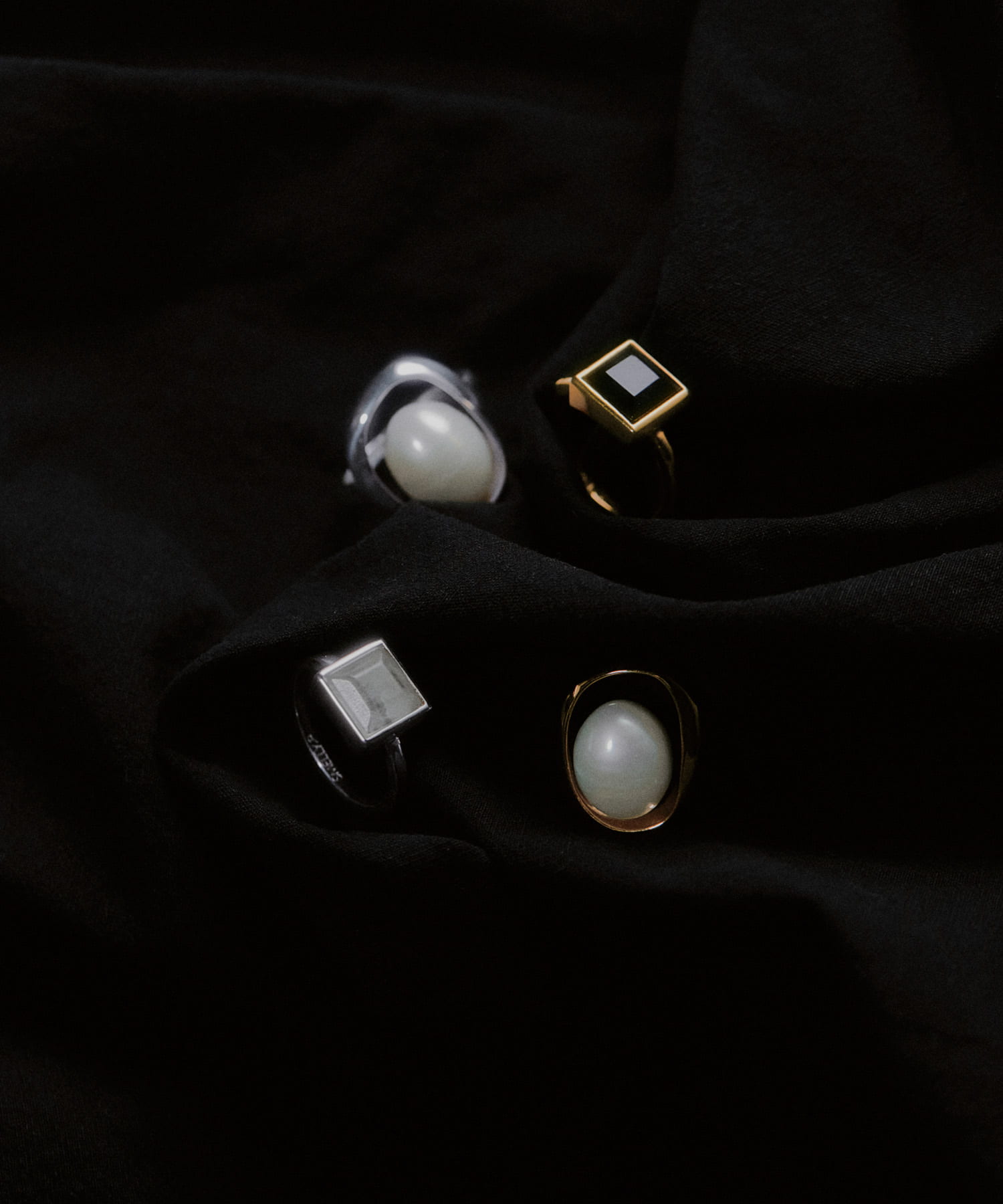 SMELLY so’　pearl round ring SLV -
