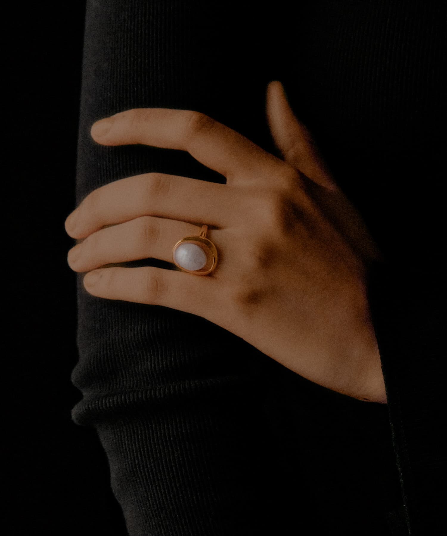 SMELLY so’　pearl round ring