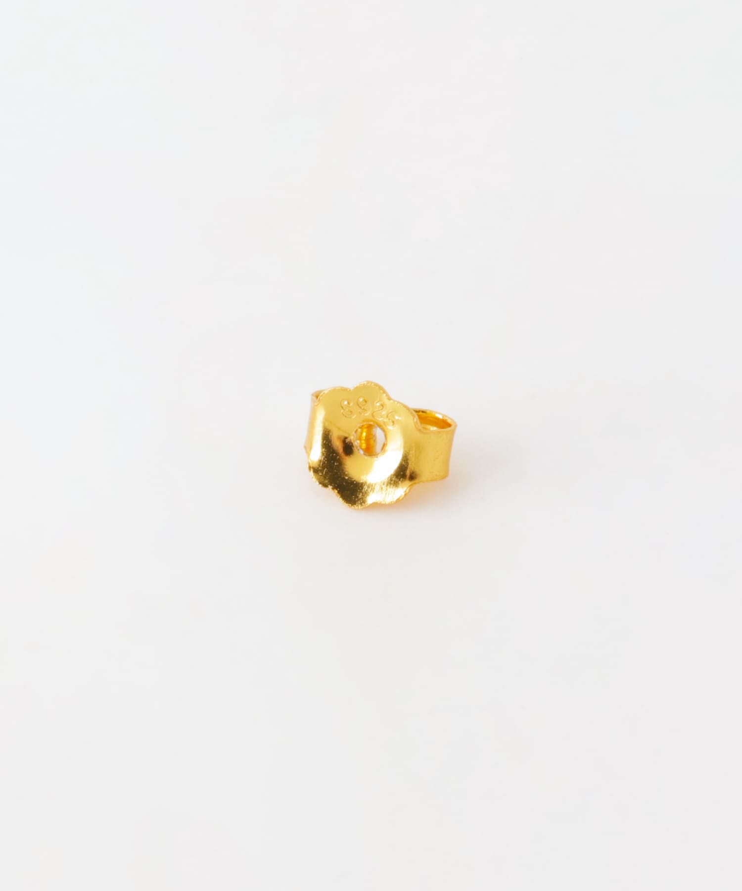 SMELLY so’　ニュアンスピアス GLD -