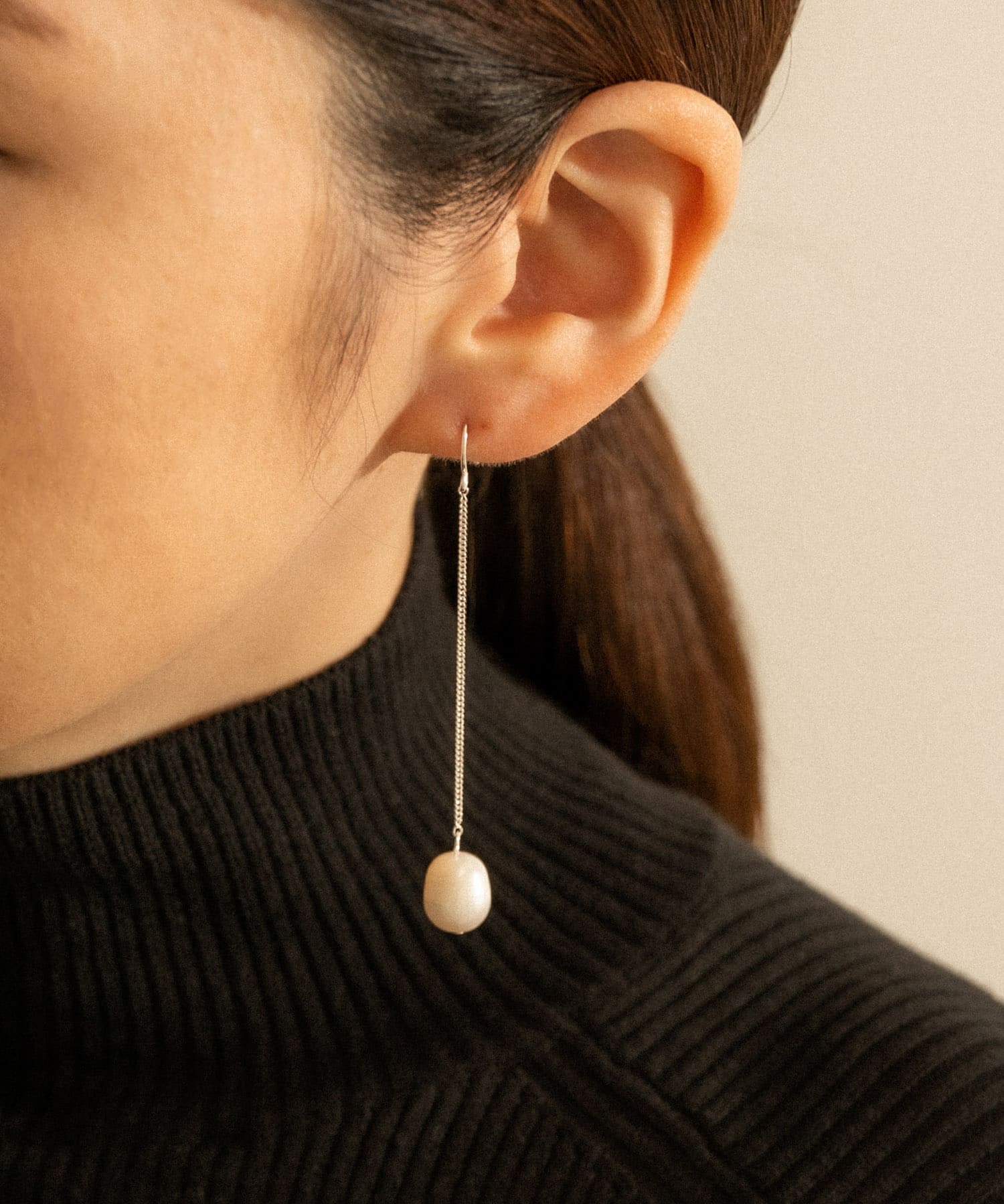 SMELLY so’　pearl chain pierce slv SLV -