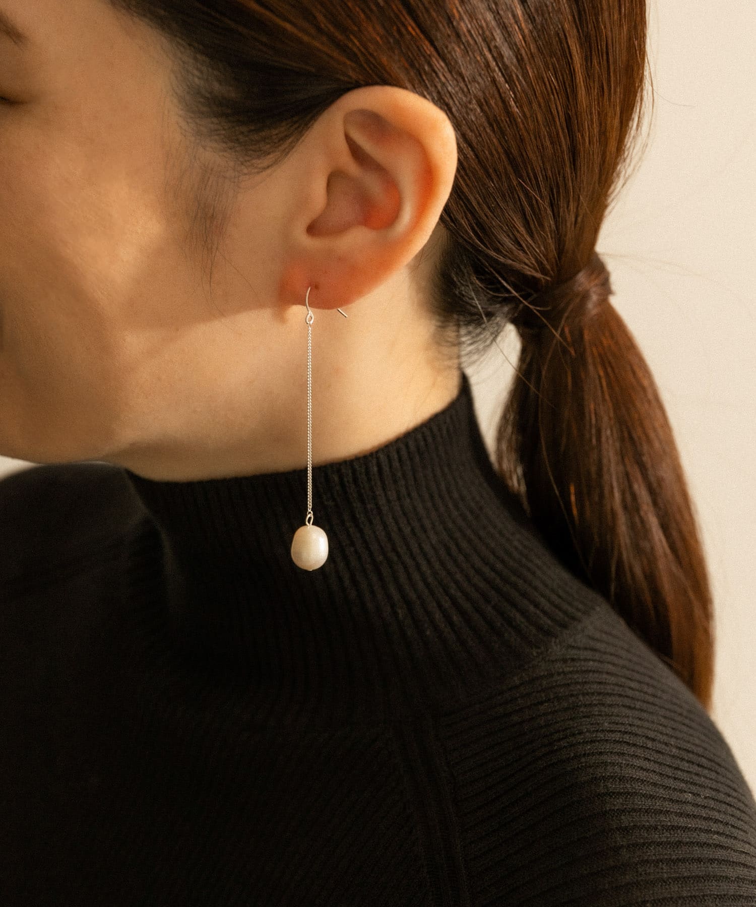 SMELLY so’　pearl chain pierce slv SLV -
