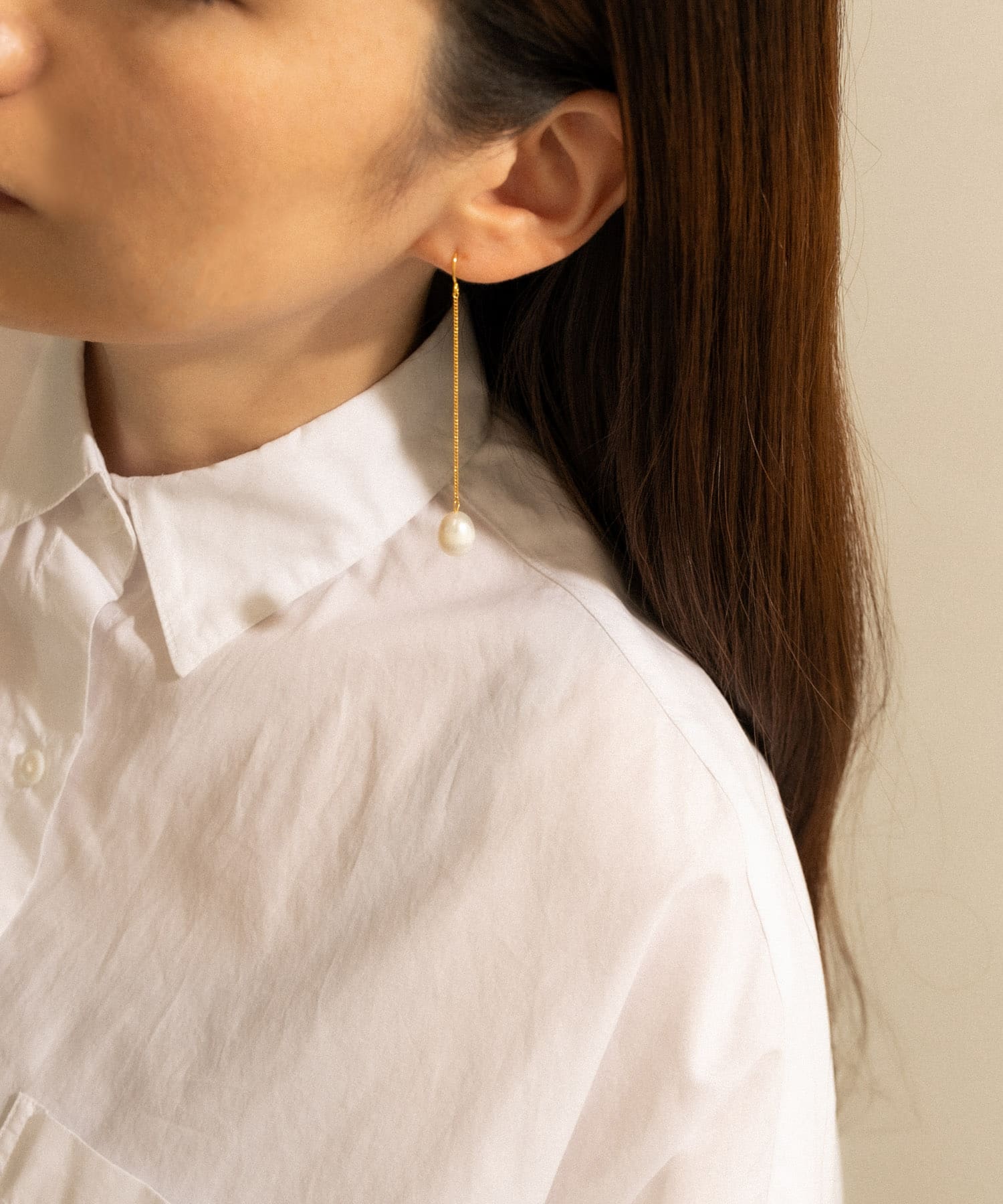 SMELLY so’　pearl chain pierce gld GLD -