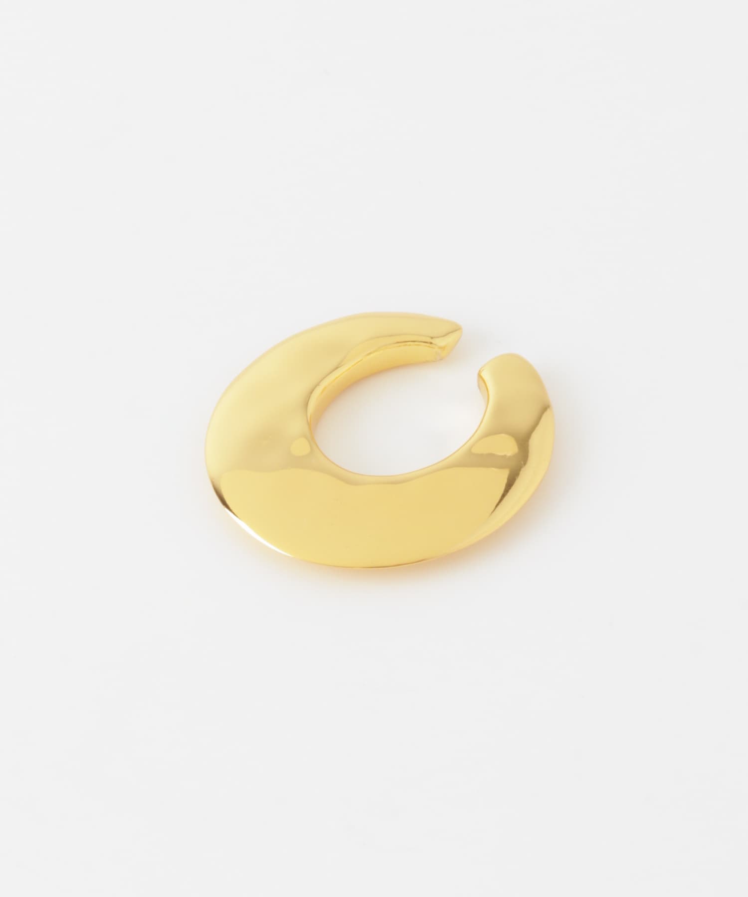 SMELLY so’　flat circle earcuff gld GLD -