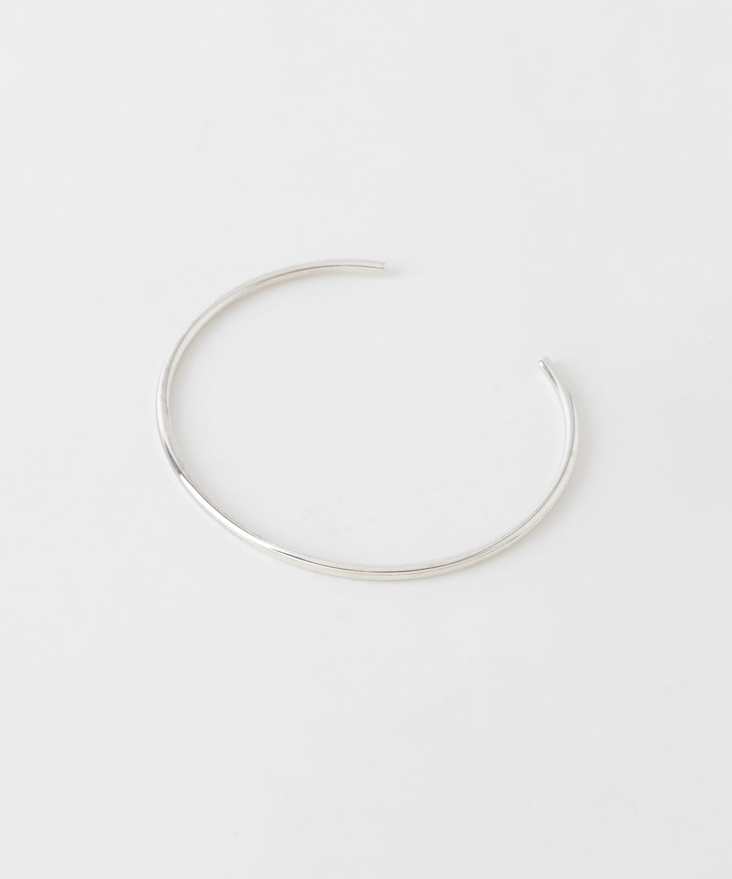 SMELLY so’　narrow line bangle SLV -