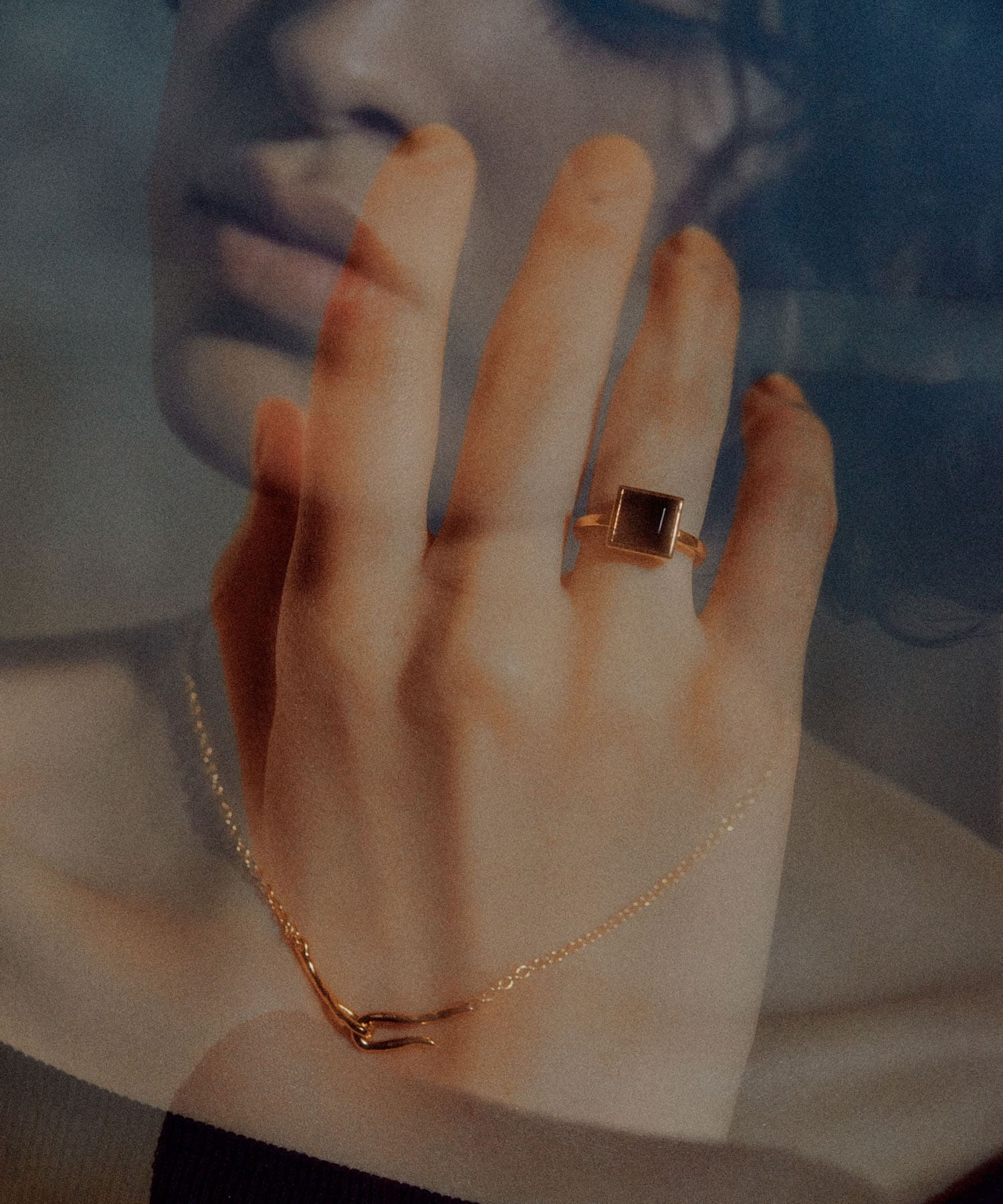 SMELLY so’　mantel short necklace GLD -