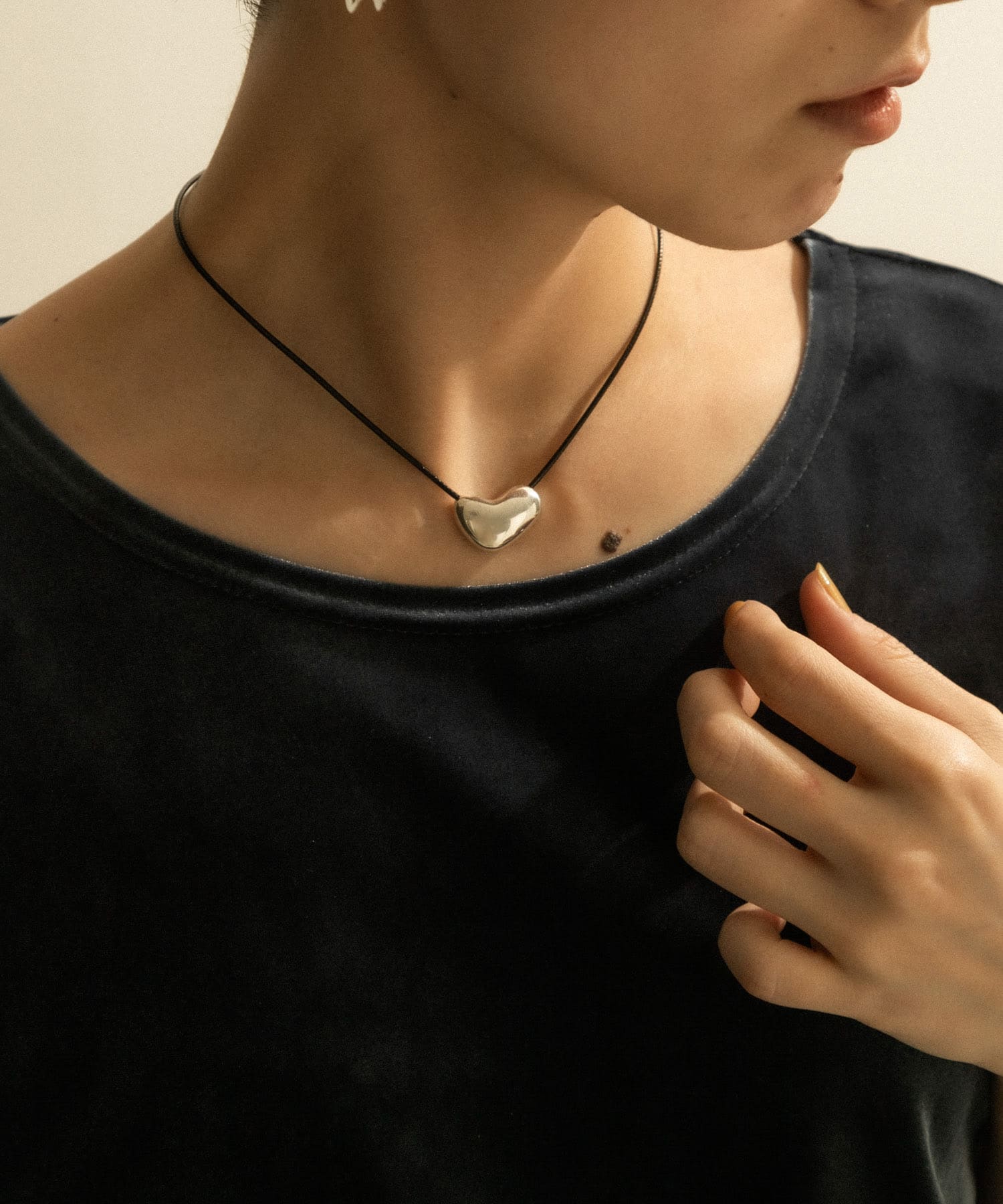 SMELLY so’　plump cord necklace SLV -