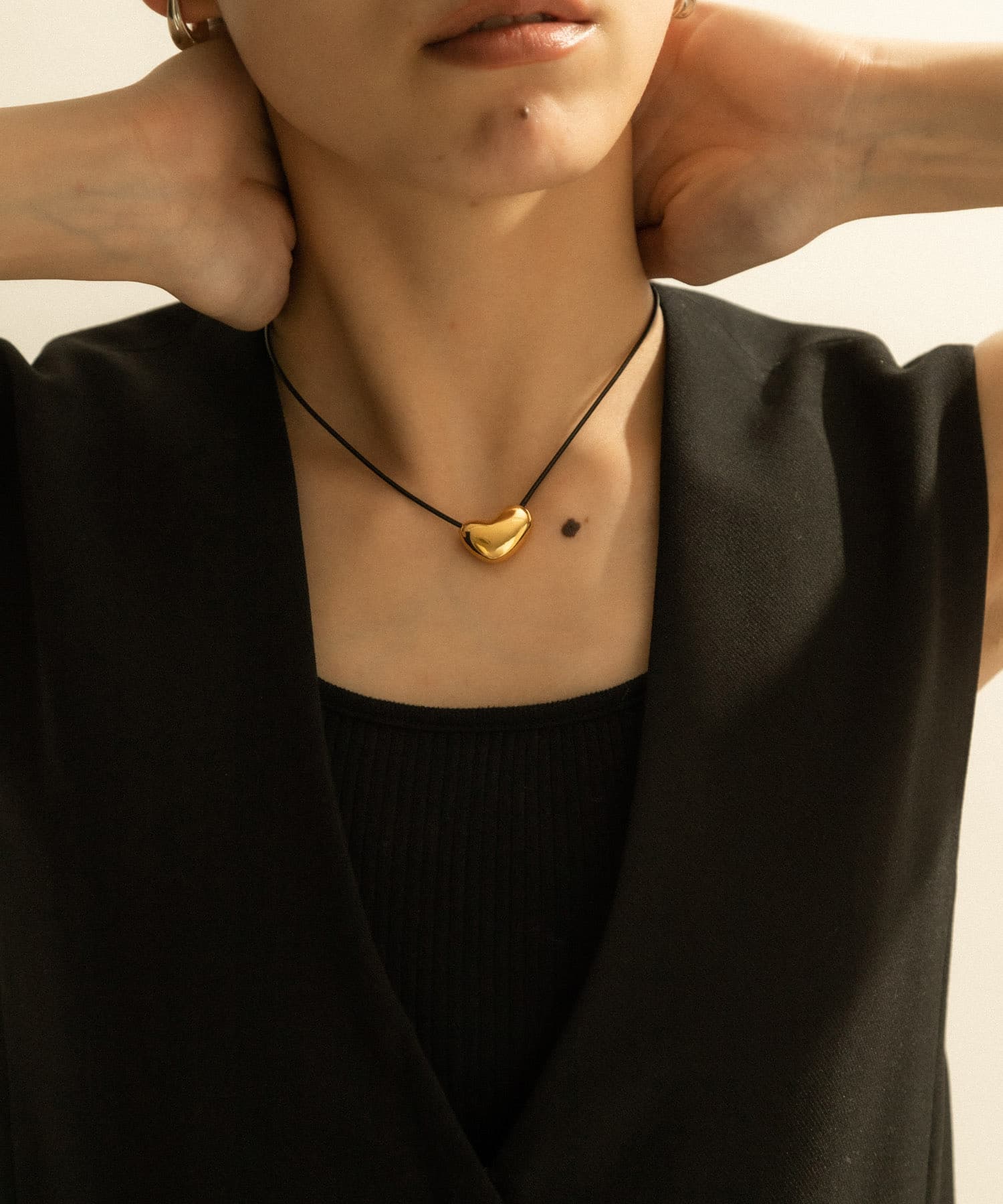 SMELLY so’　plump cord necklace GLD -