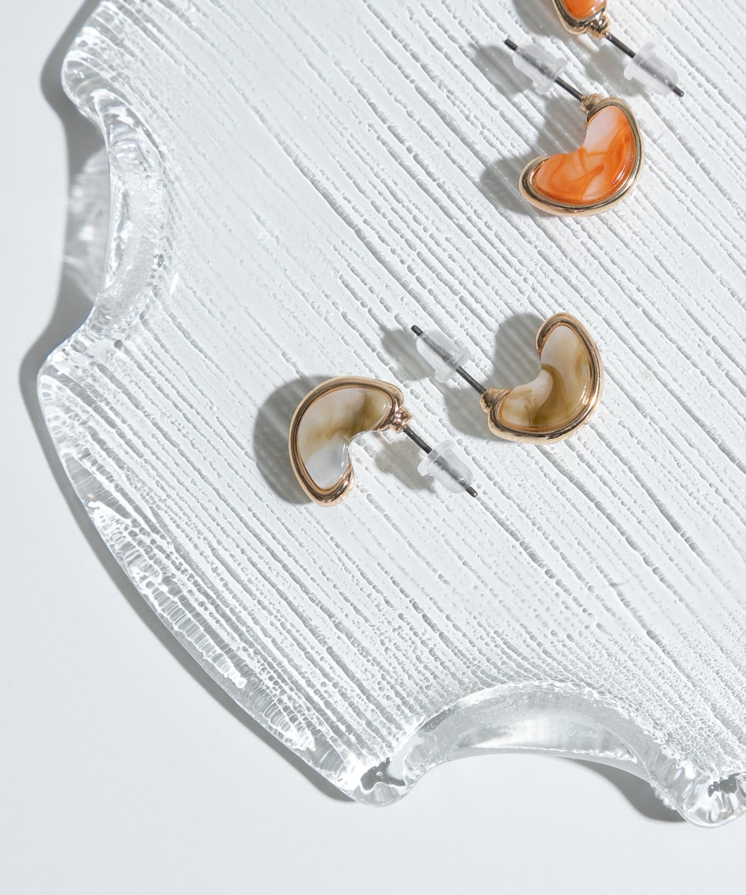 ジュシハーフサークルメタルピアス BRN/GLD -