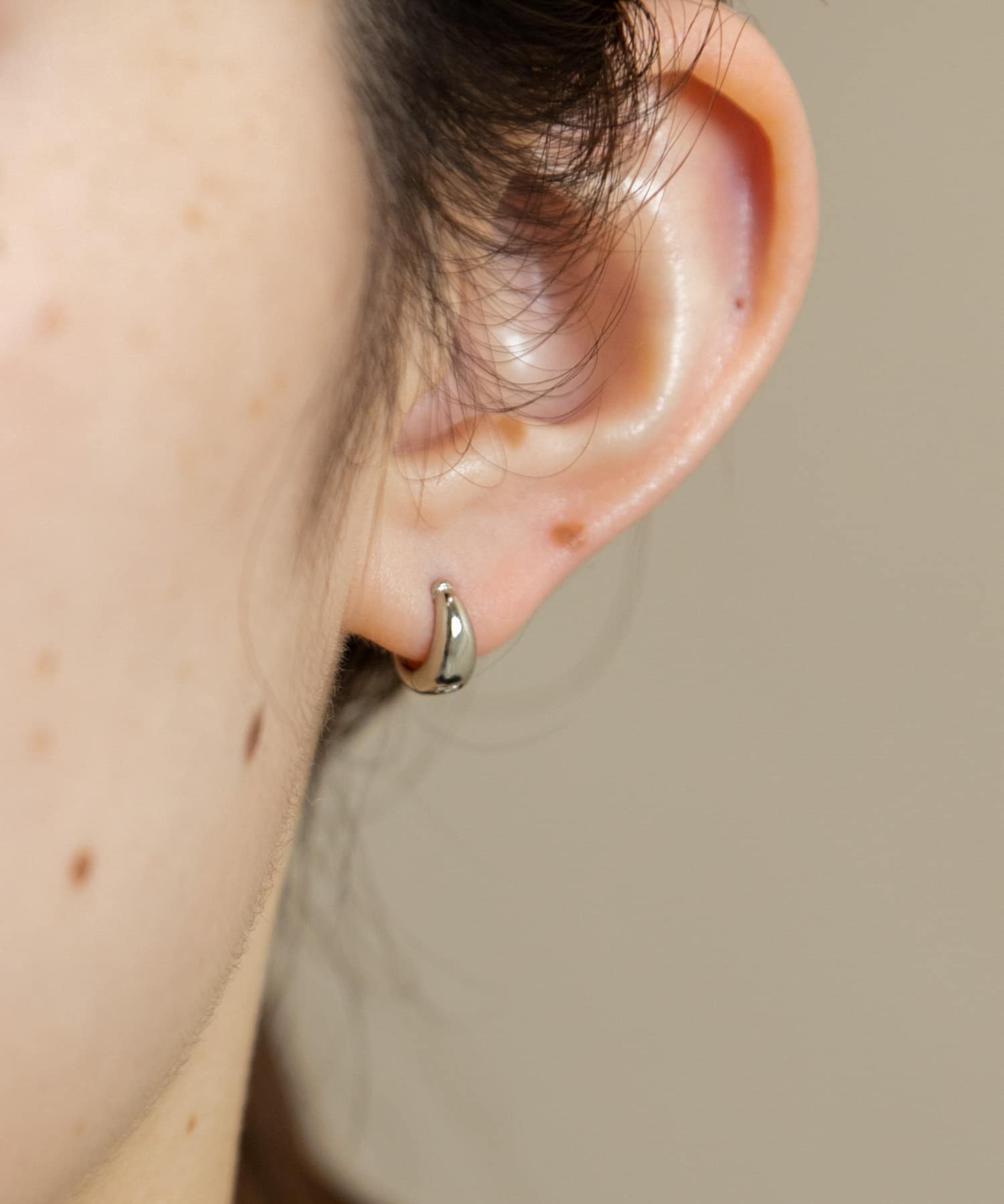 ミニドロップワンタッチピアス SLV -