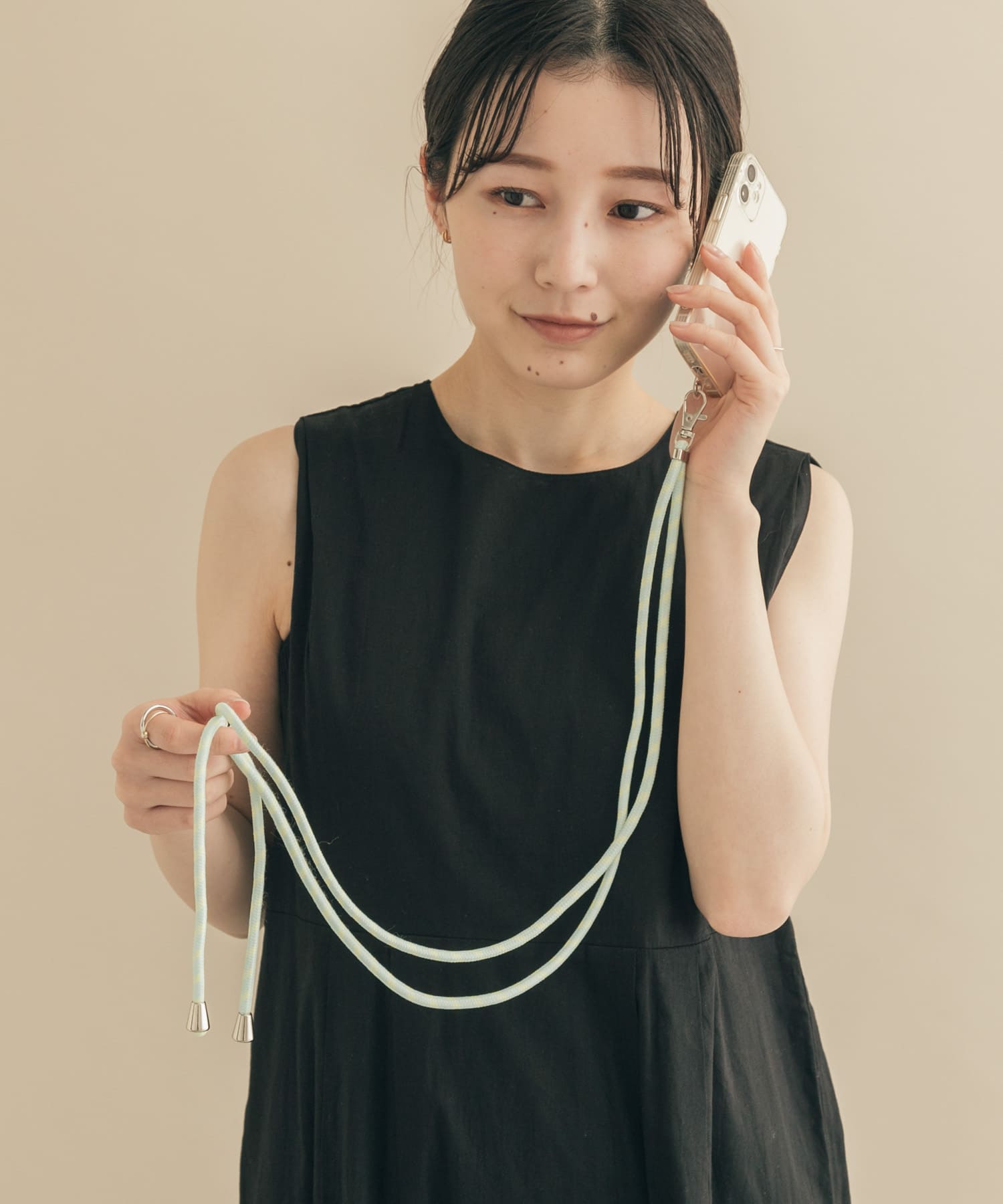 カラースマホショルダー MNT -