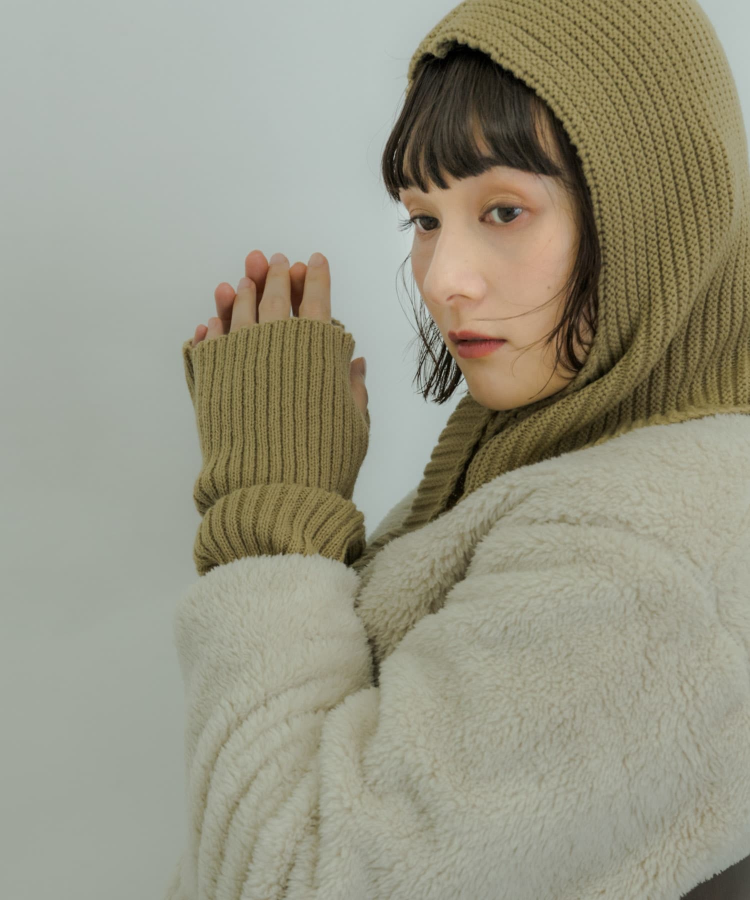 リブアームウォーマー BEG -