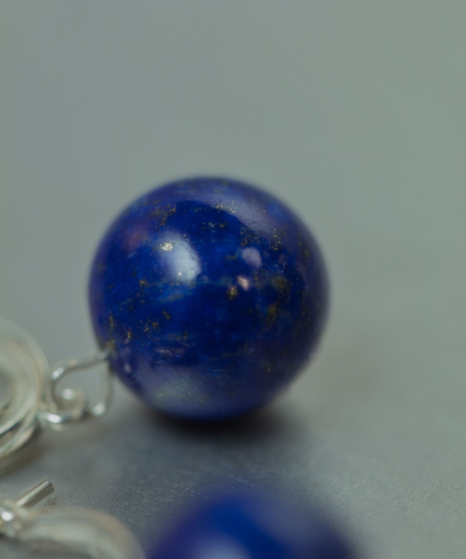 SMELLY so’　lapis lazuli pierce SLV -