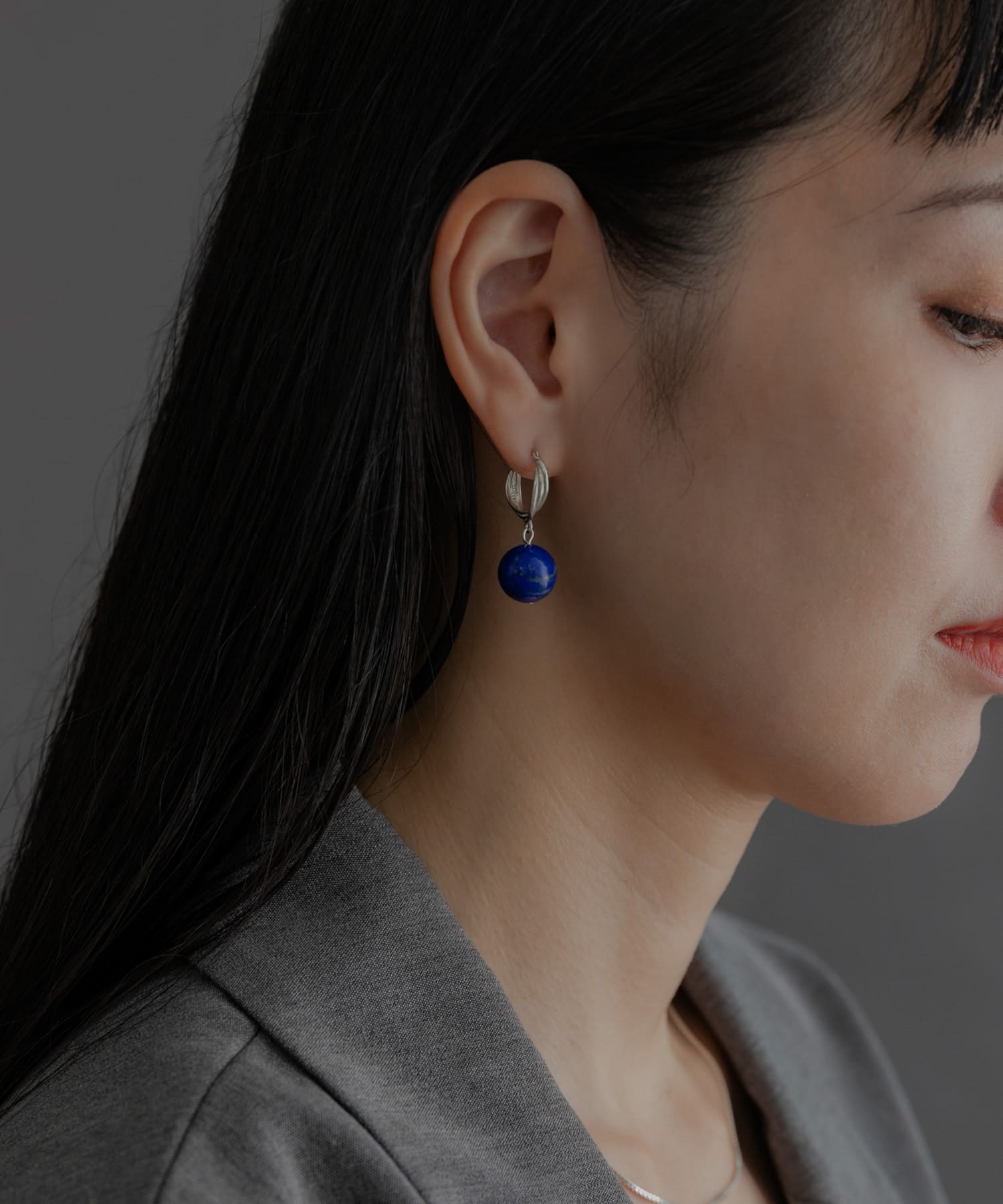 SMELLY so’　lapis lazuli pierce SLV -