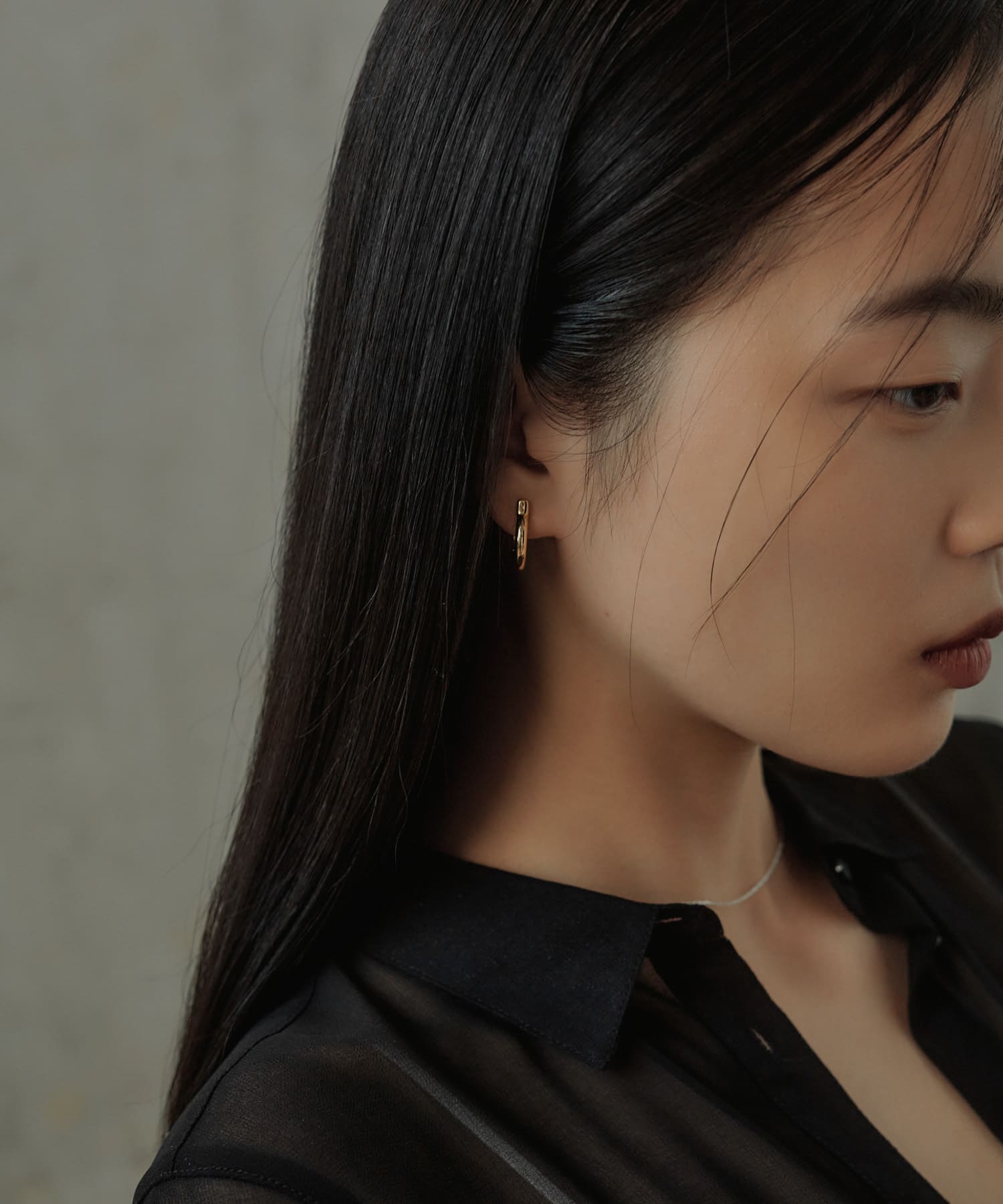 SMELLY so’　circle pierce GLD -