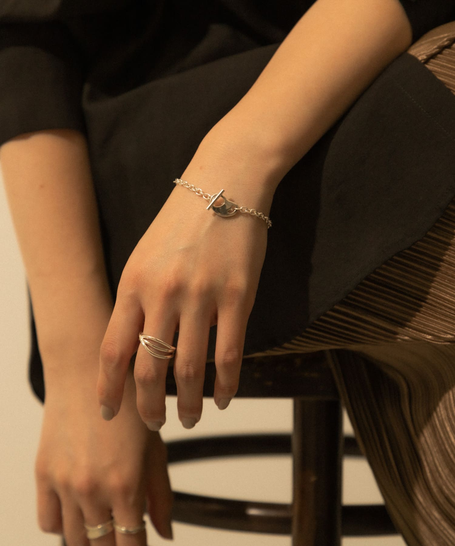 SMELLY so’　round mantel bracelet SLV -