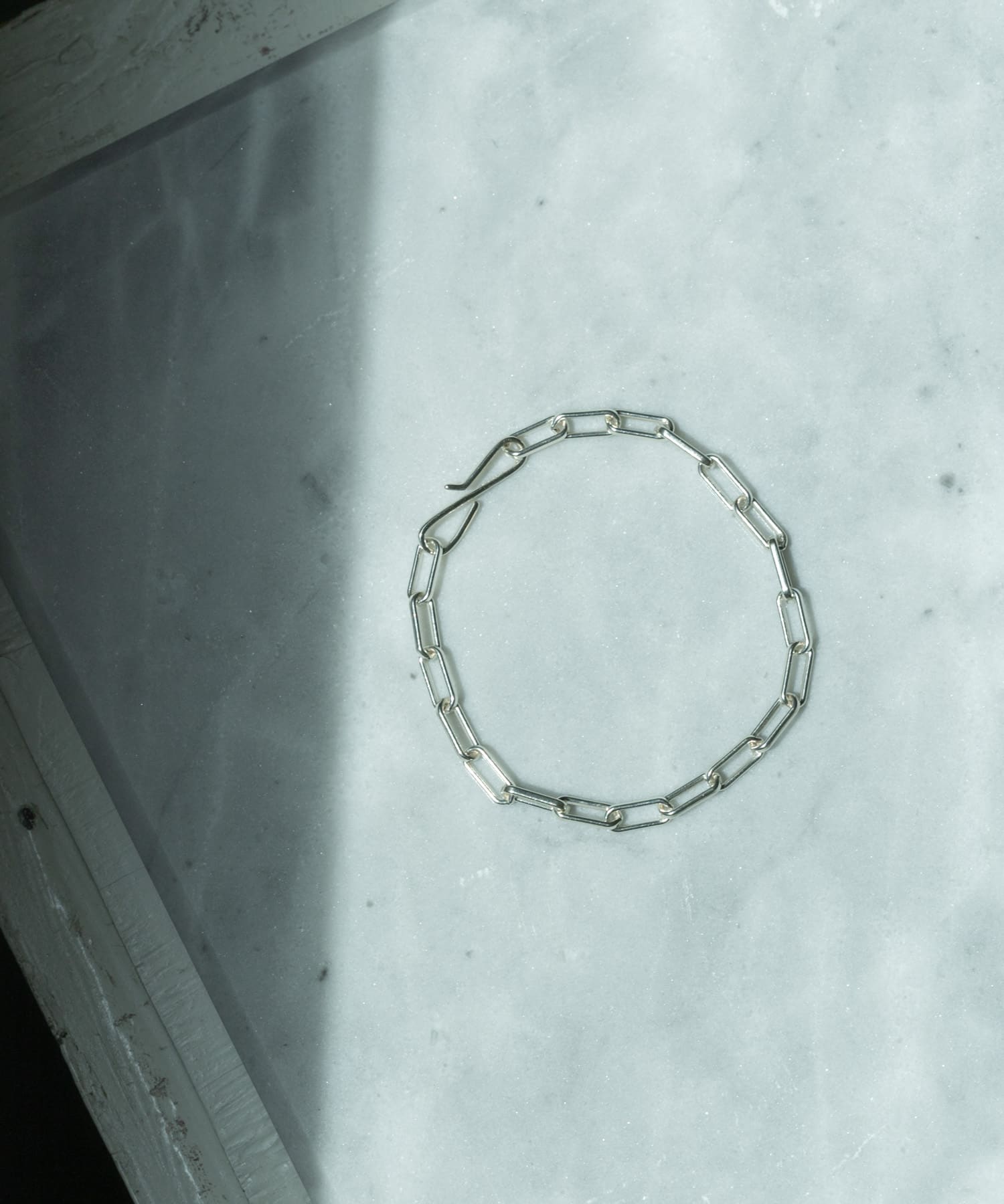 SMELLY so’　leon chain bracelet SLV -