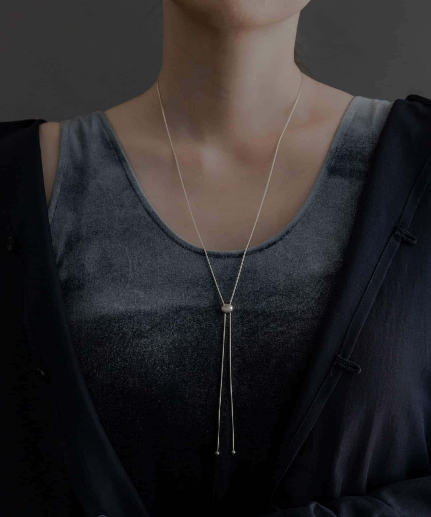 SMELLY so’　pellet loop tie SLV -