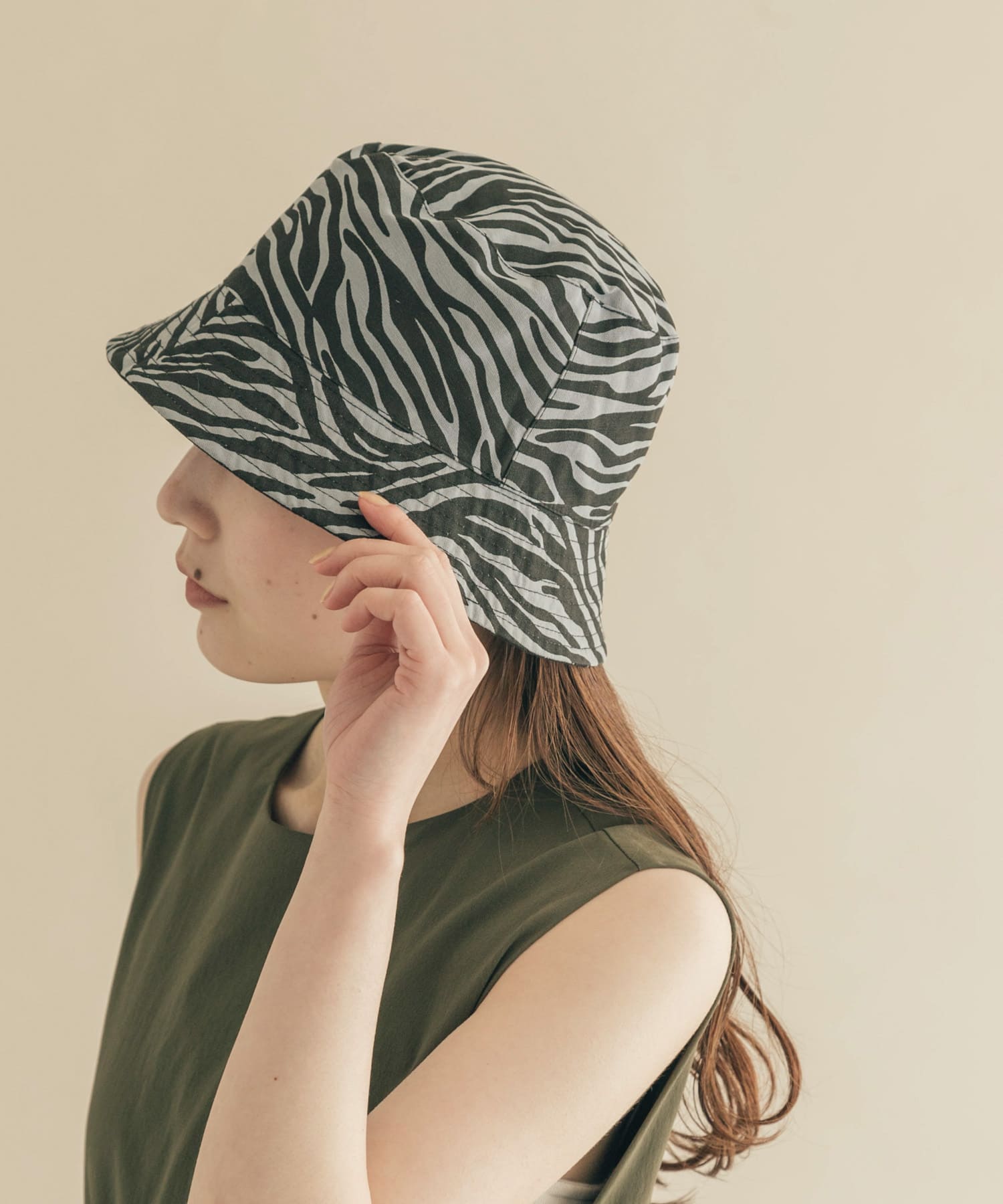 リバーシブルプリントハット BLK -