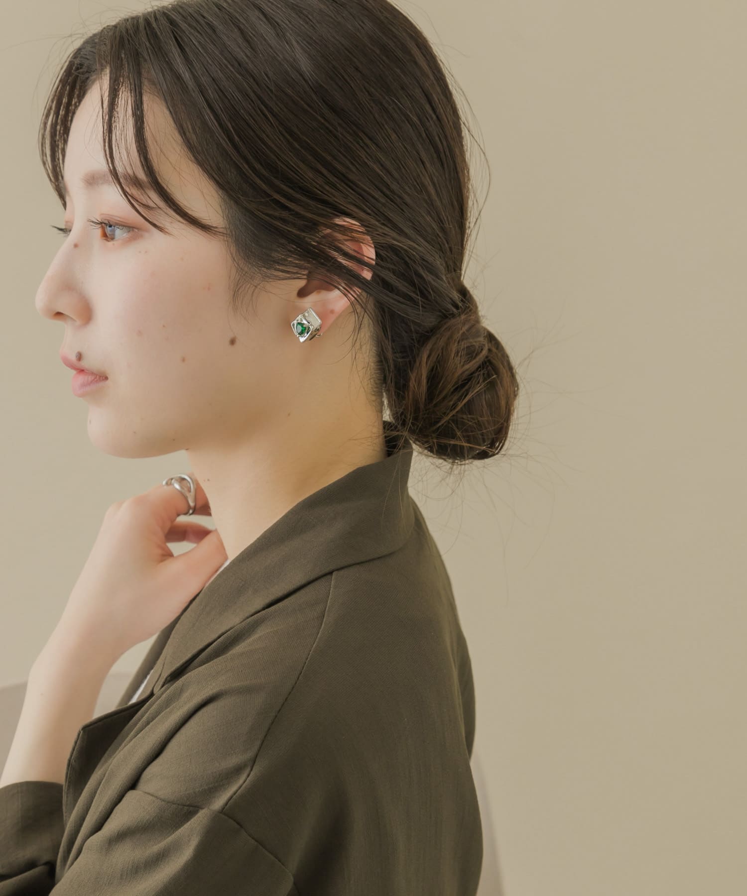 ハートビジューニュアンスメタルイヤリング SL/GR -