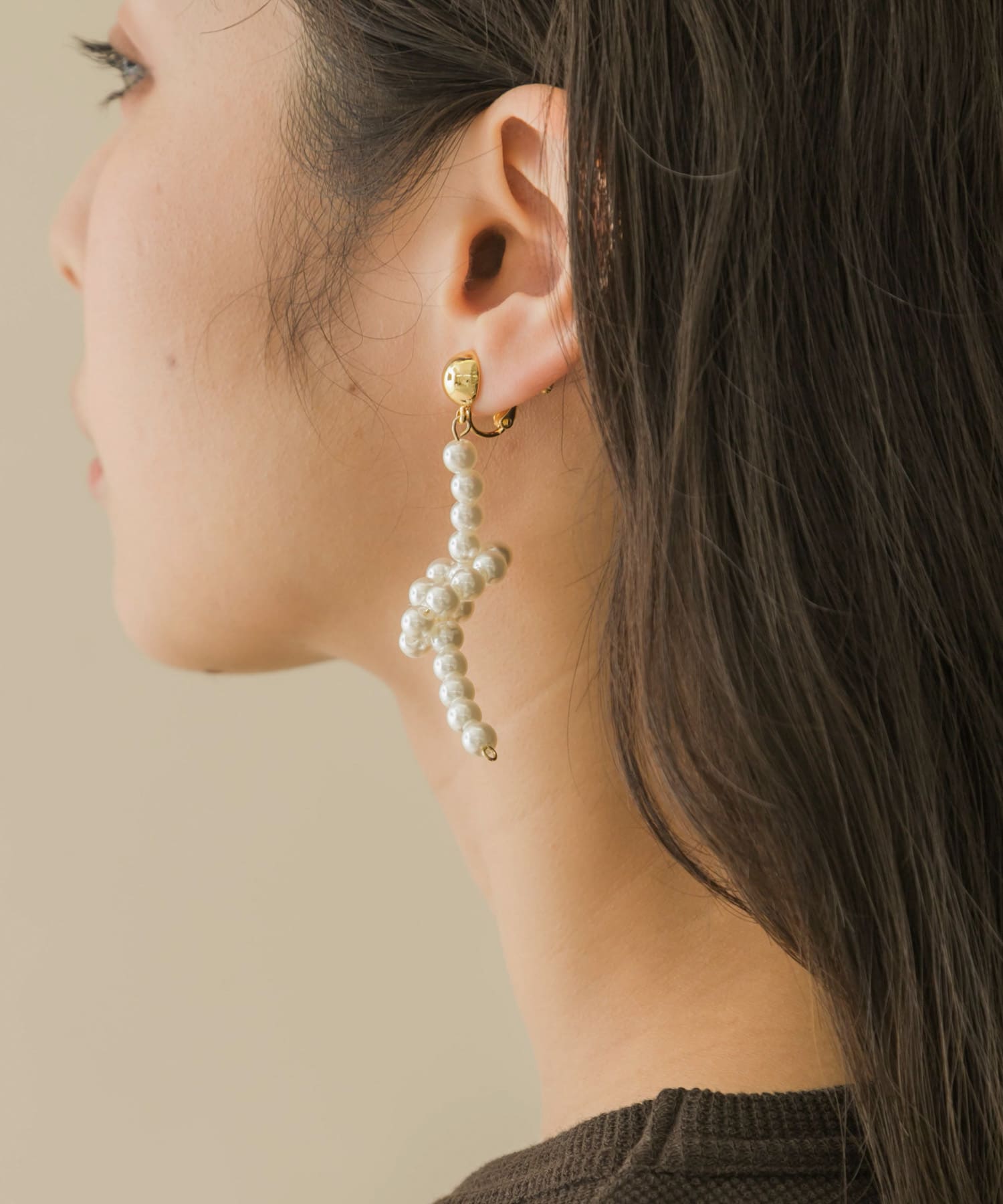 ノットロングパールイヤリング IVO -