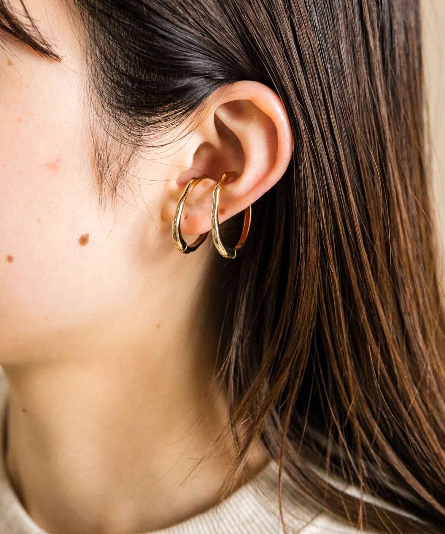 オーバルフープイヤカフ GLD -