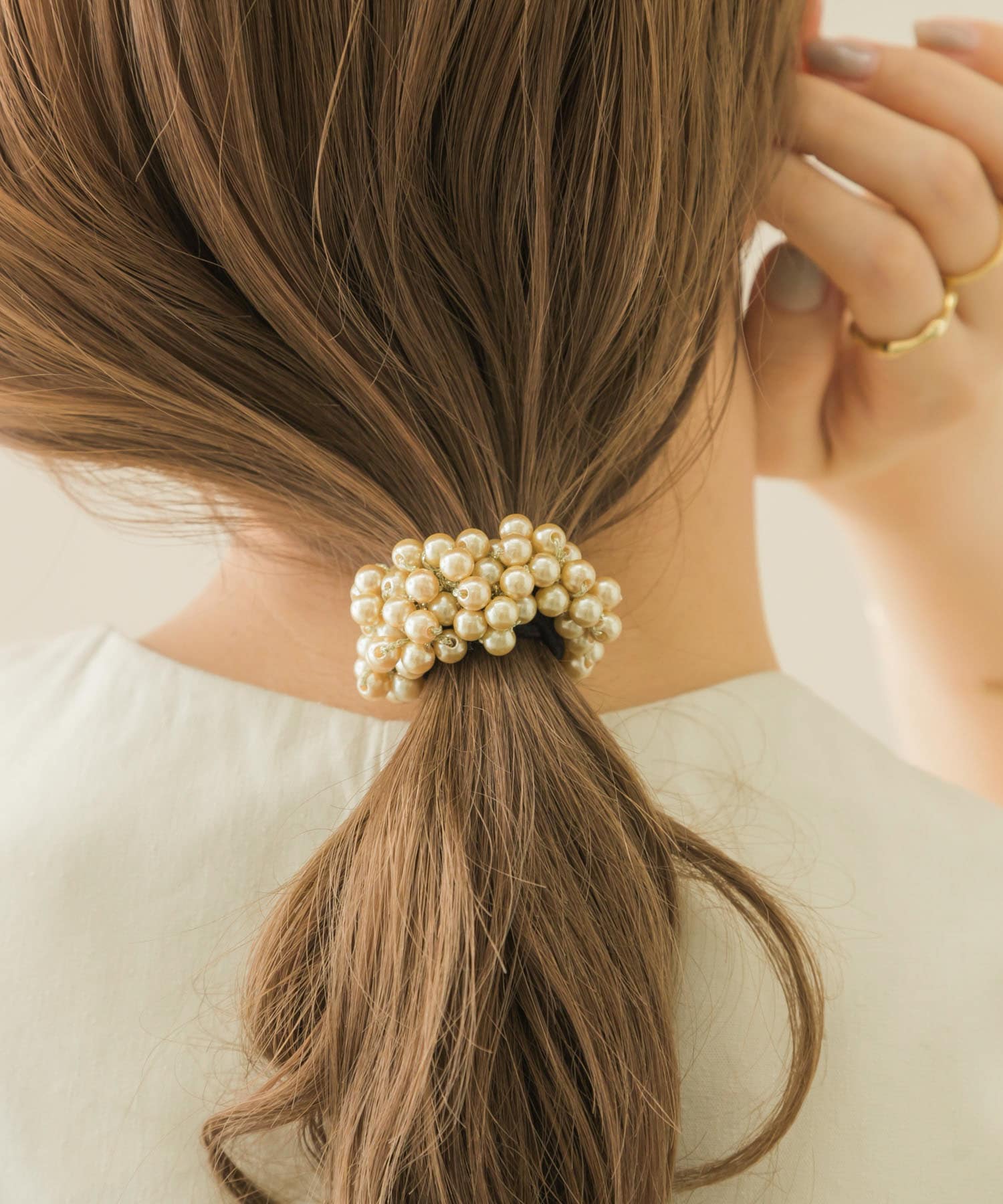 ギャザーパールヘアポニー BEG -