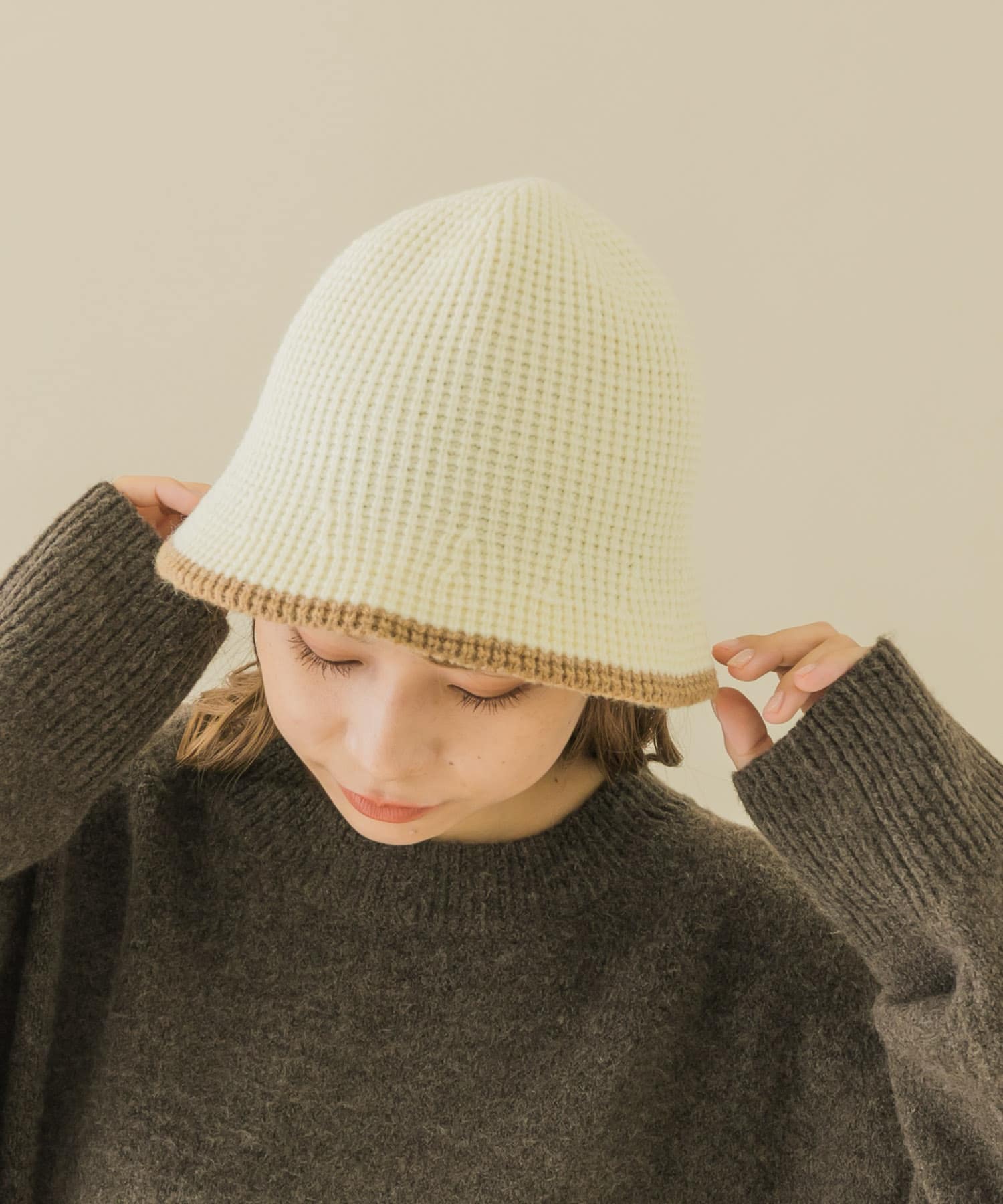 バイカラーラインハット IVO -