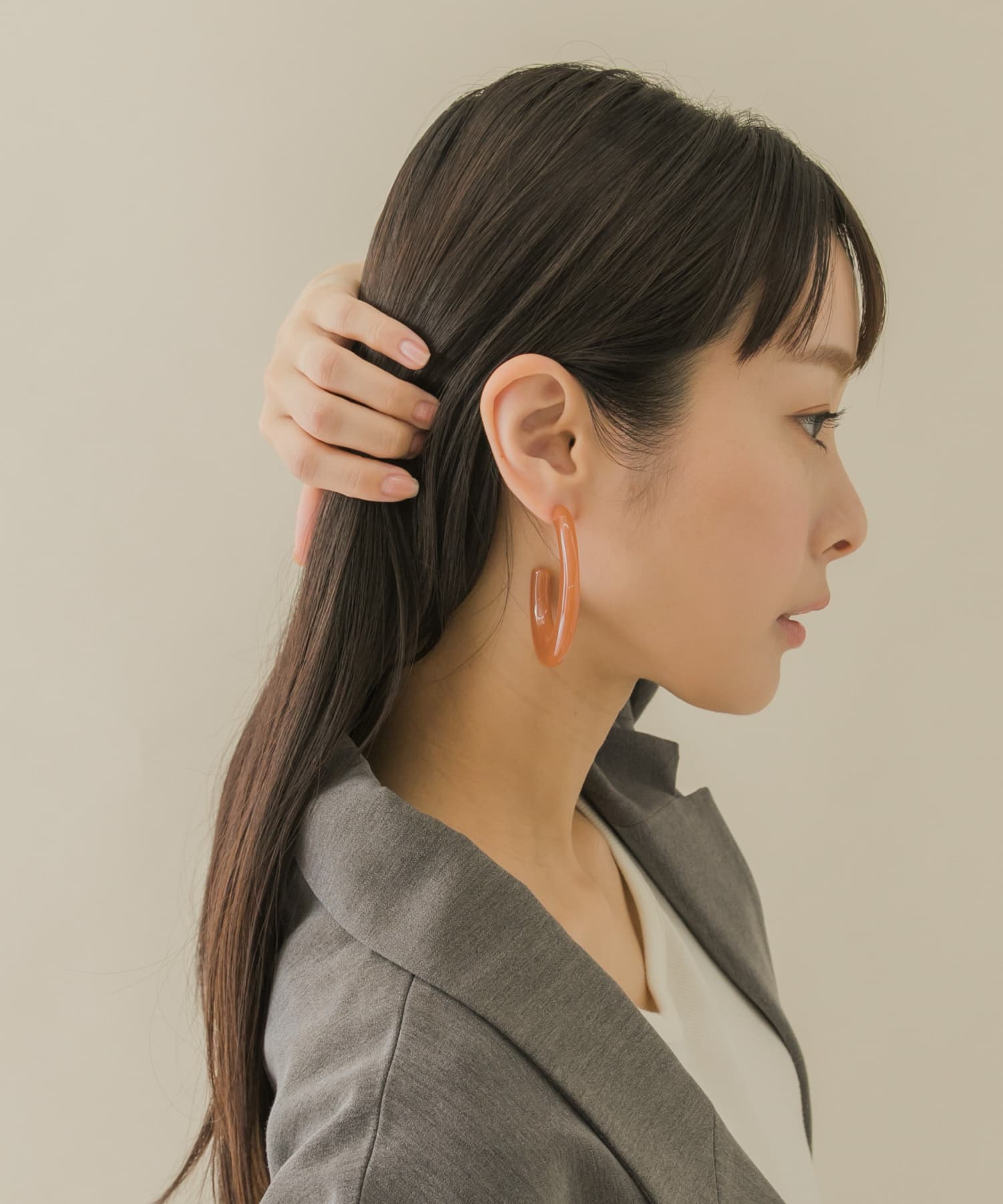 カラーオーバルボリュームピアス BRN -