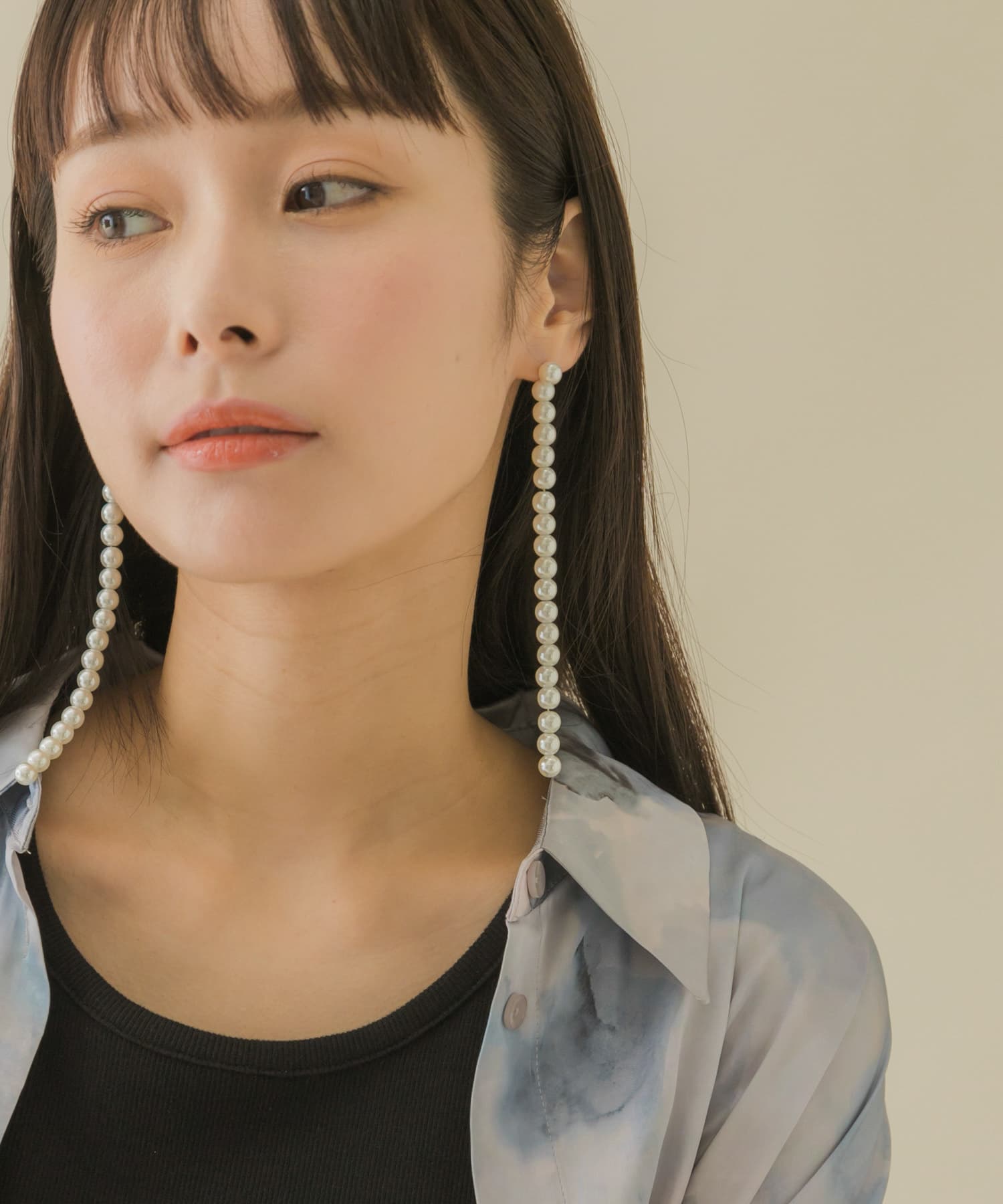 パールロングピアス IVO -