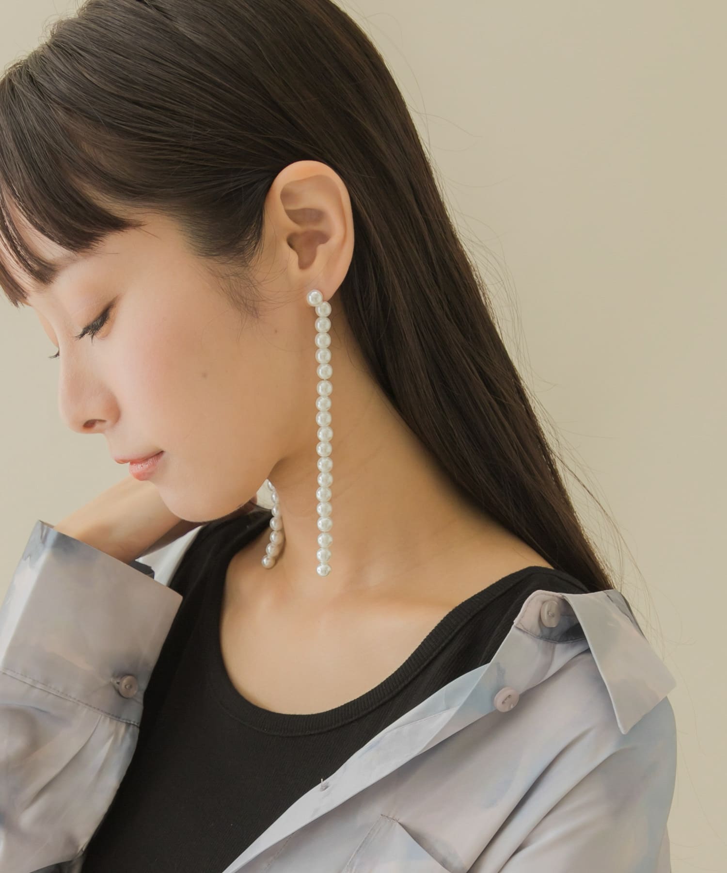 パールロングピアス IVO -