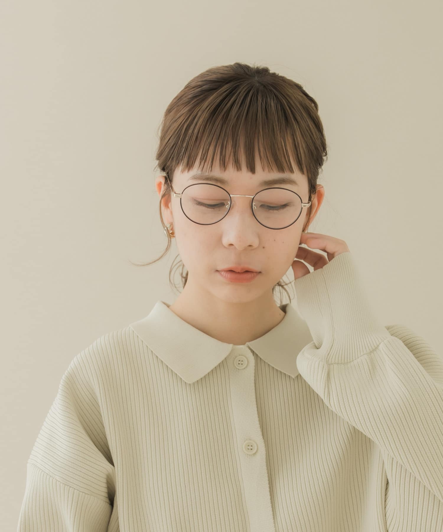 オーバルフレームダテメガネ GLD/BLK -