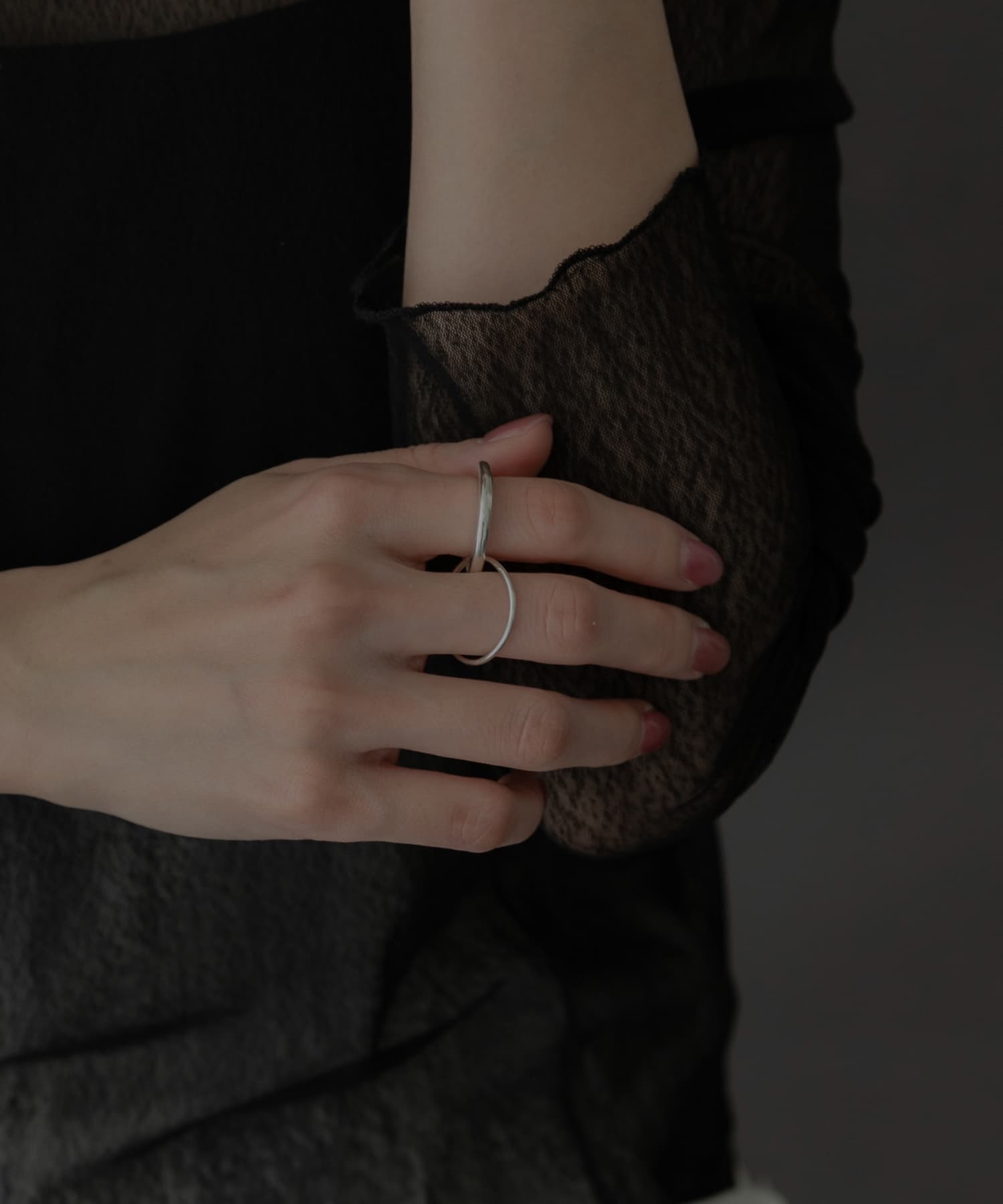 SMELLY so’　double circle ring SLV 11