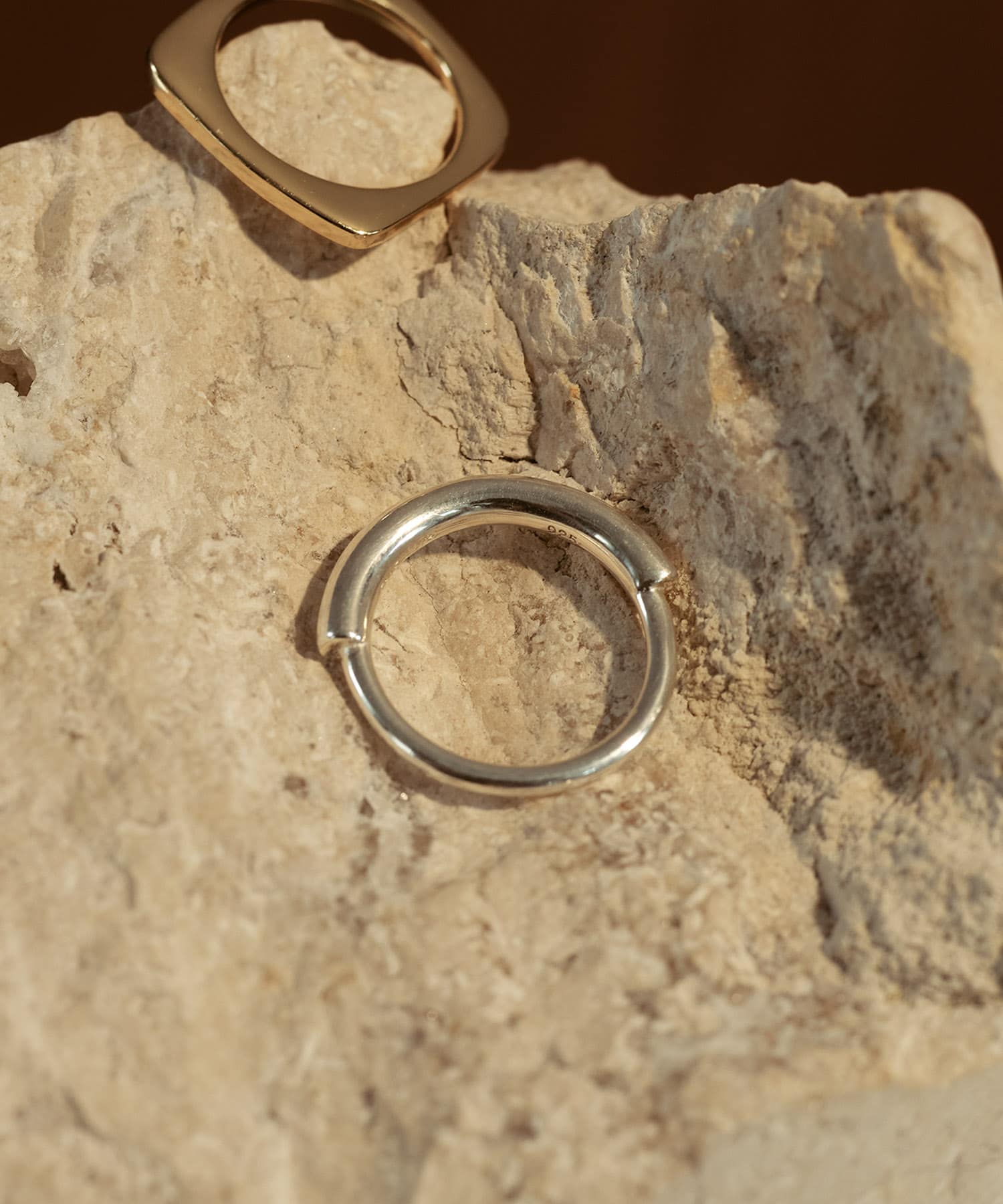 SMELLY so’　overlap curve ring SLV 11