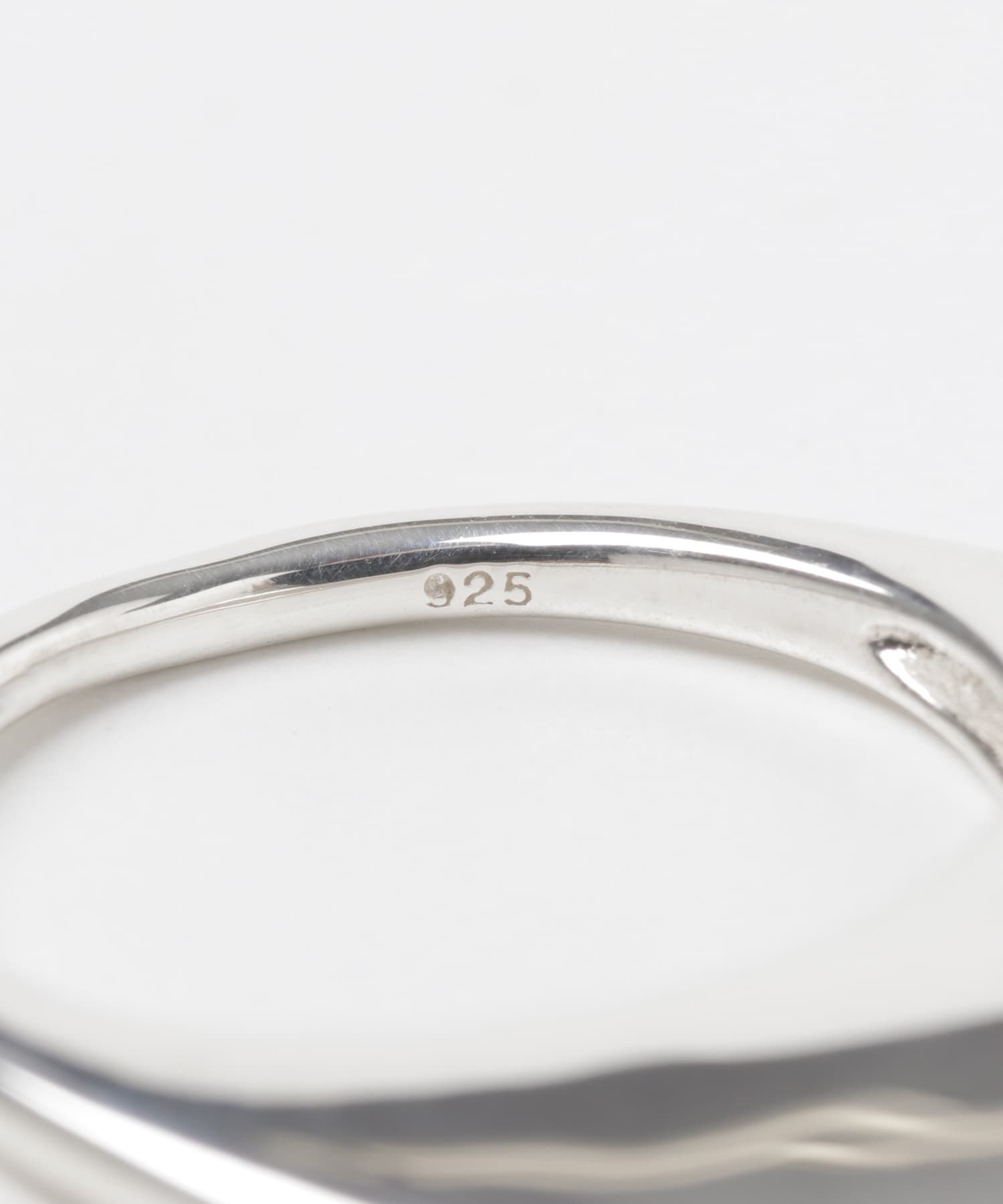 SMELLY so’　flat oval ring SLV 11