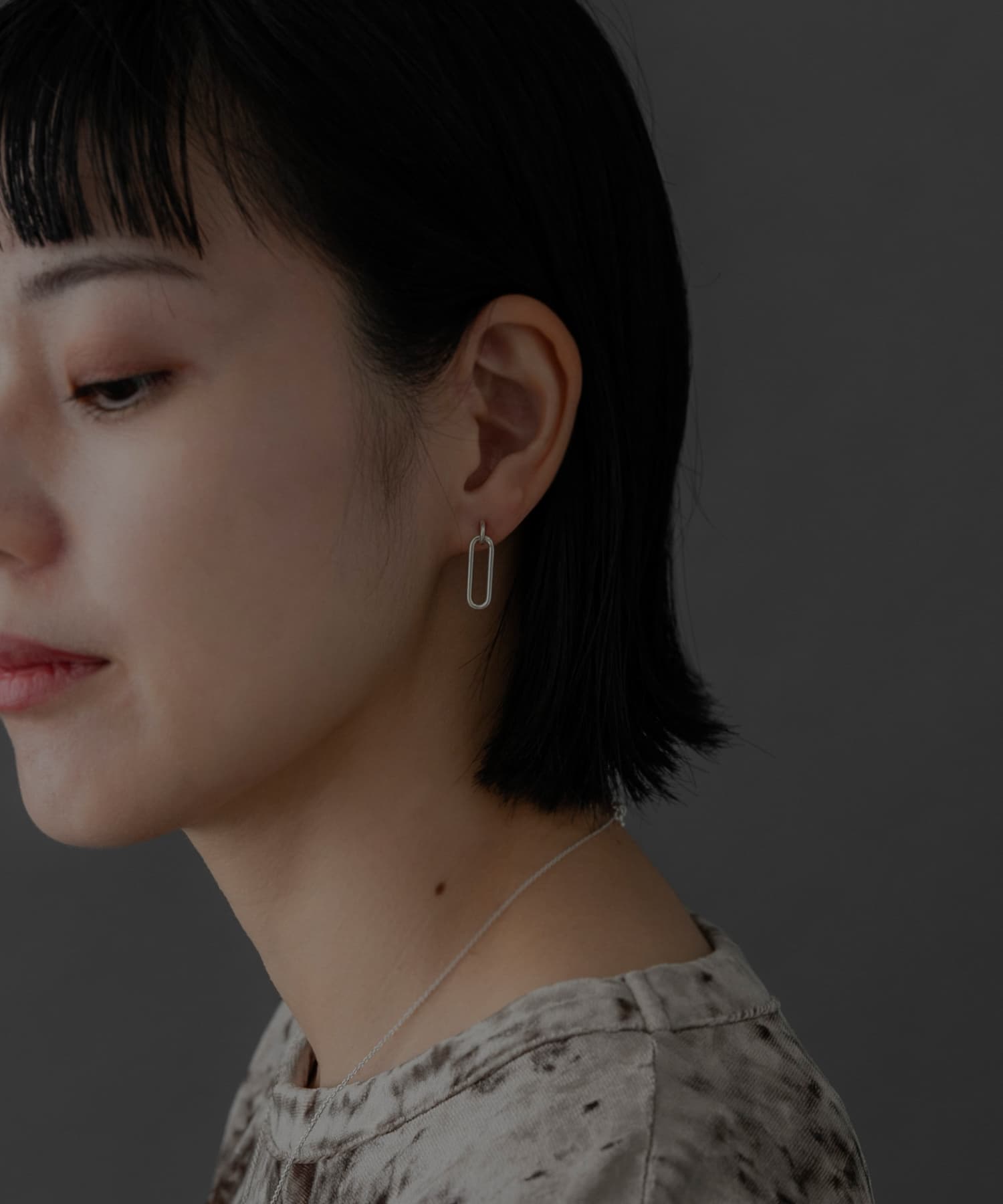 SMELLY so’　oval pierce SLV -