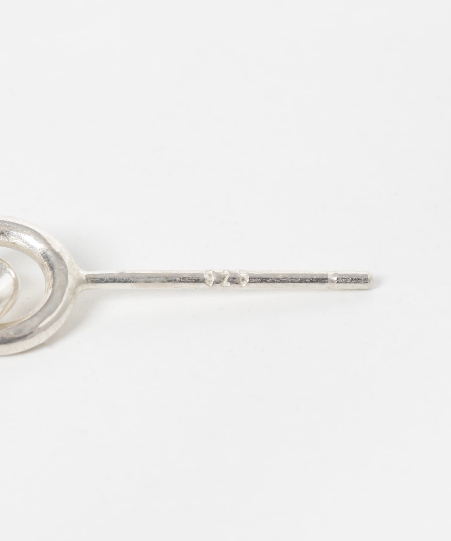 SMELLY so’　oval pierce SLV -
