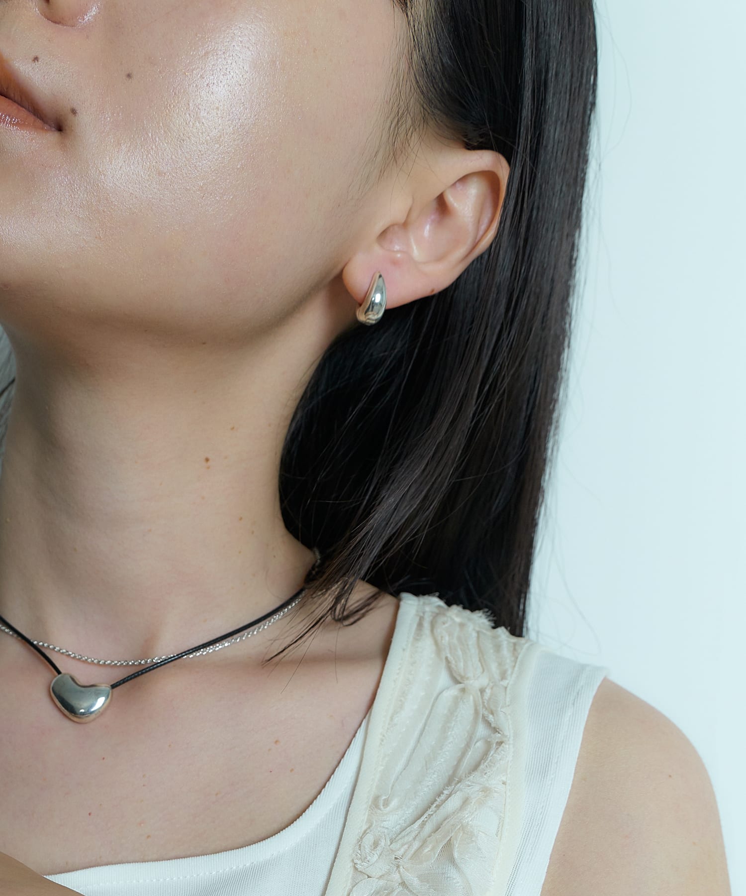 SMELLY so’　plump pierce SLV -