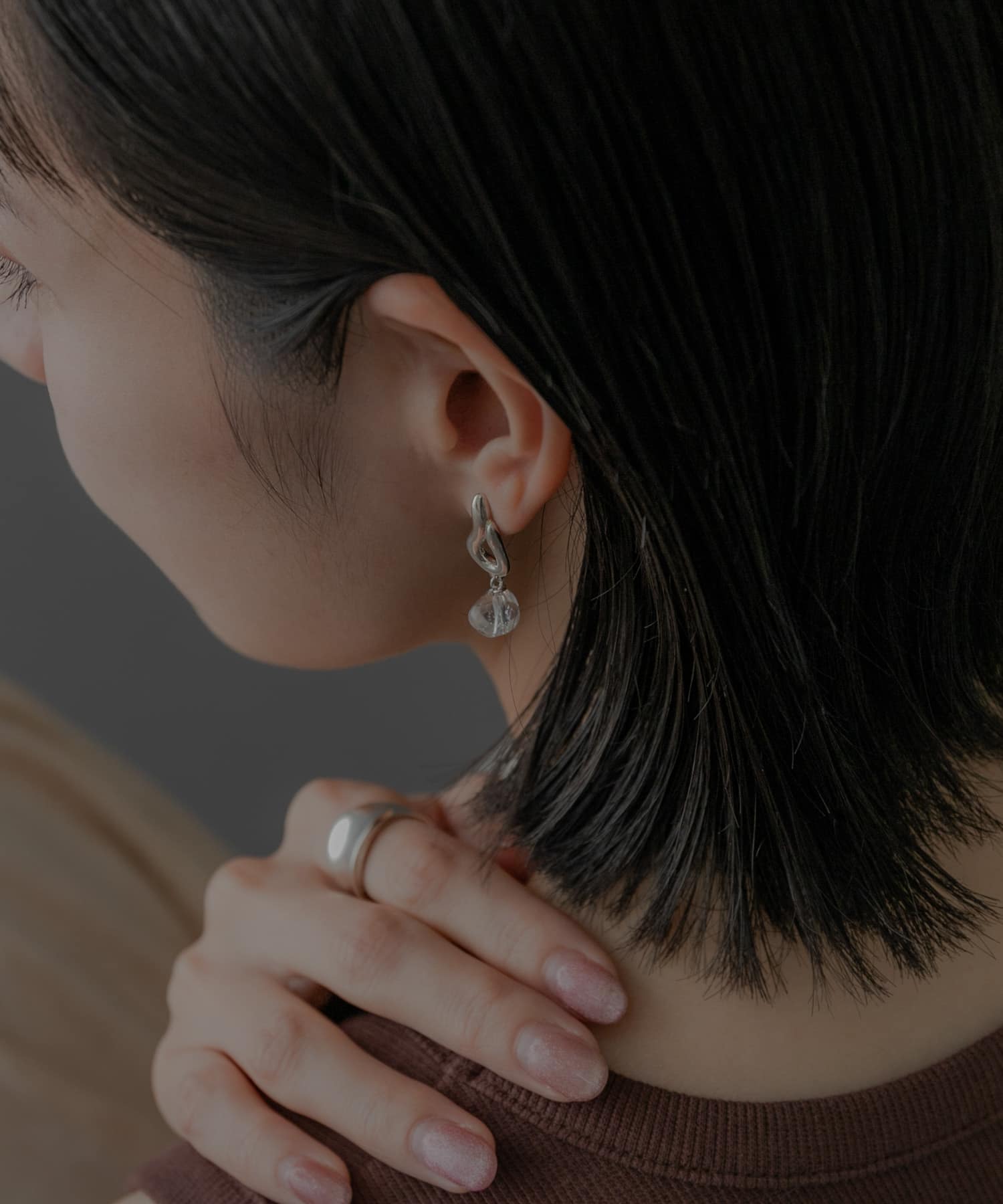 SMELLY so’　crystal drop pierce SLV -