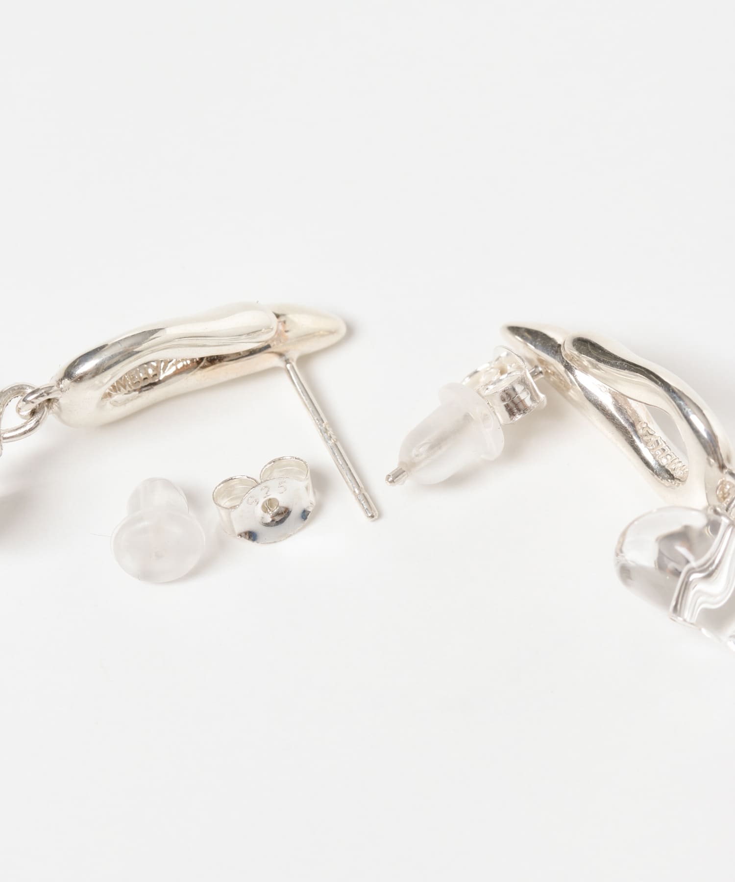 SMELLY so’　crystal drop pierce SLV -