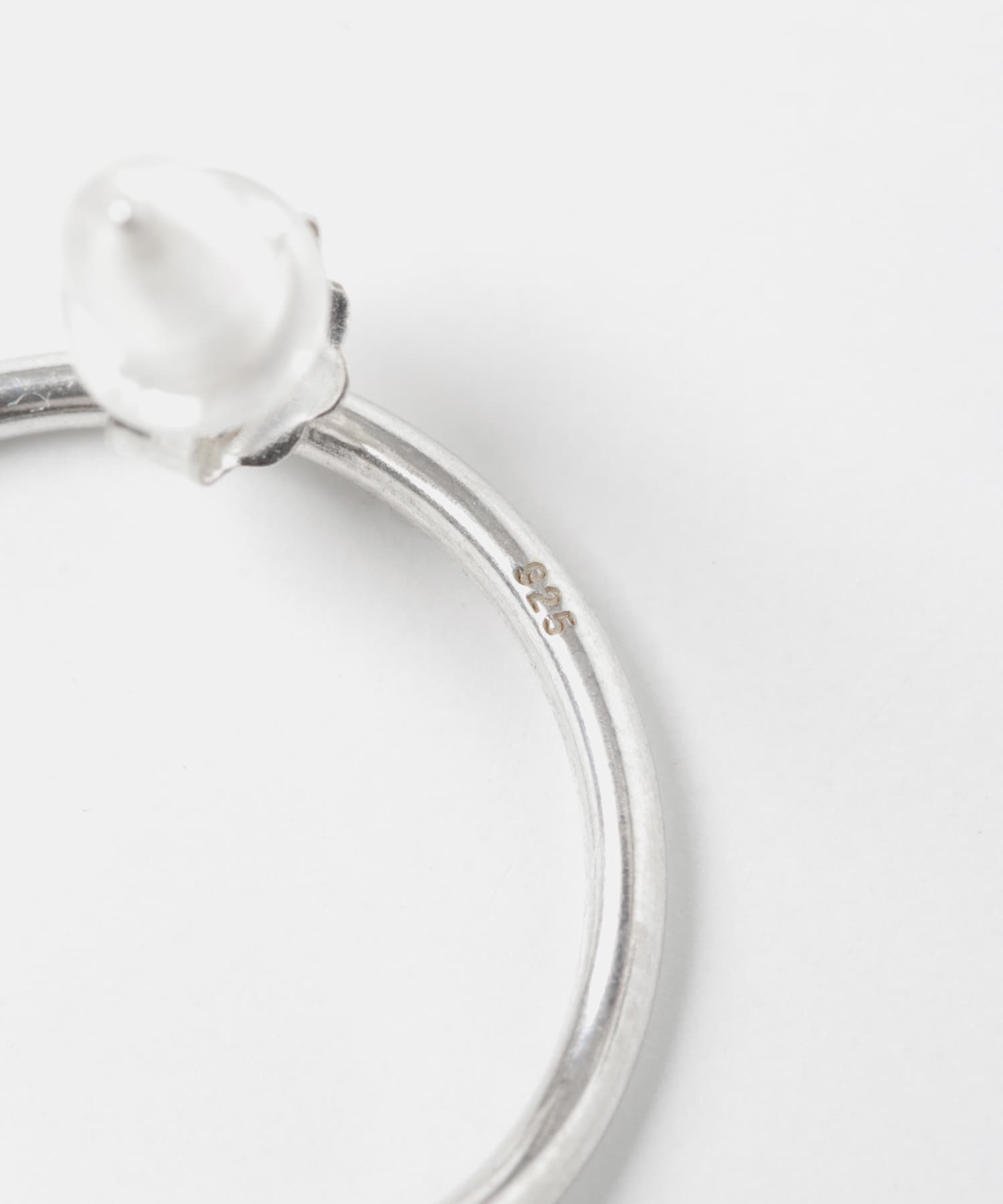 SMELLY so’　curved circle pierce SLV -