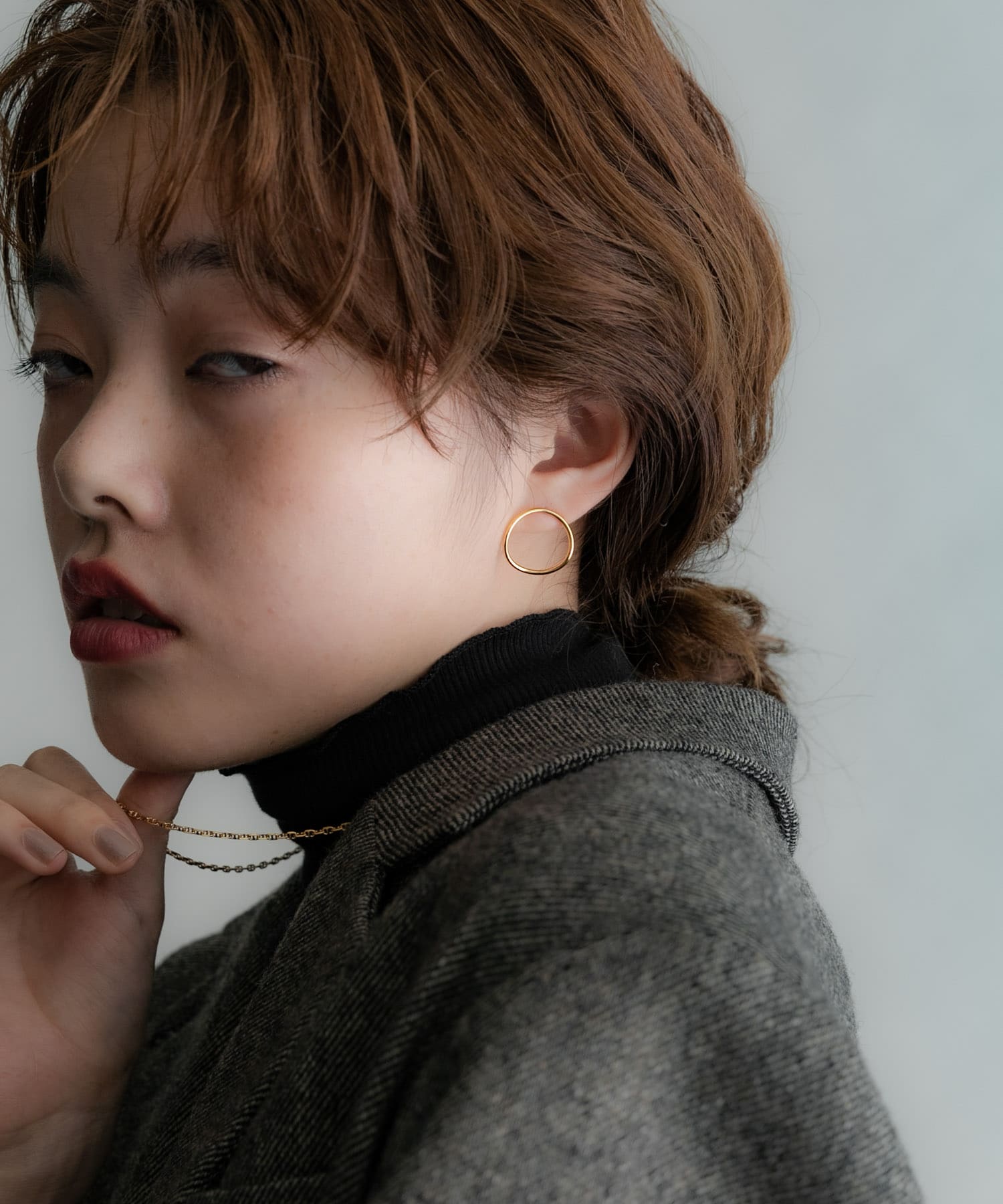 SMELLY so’　curved circle pierce